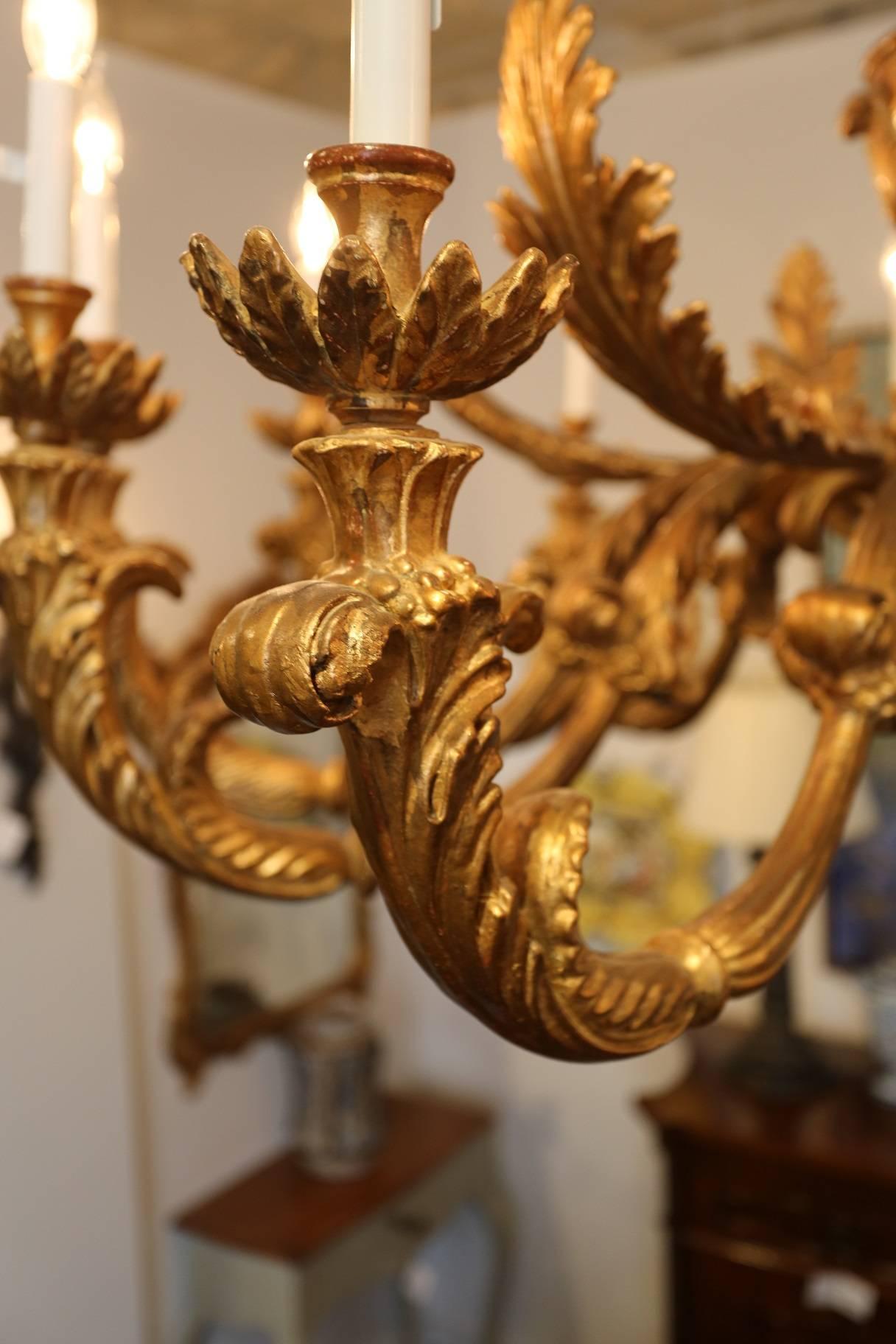 18th Century Recreation Hand-Carved Chandelier in Gold Gilt 12-Light One Tier For Sale 2
