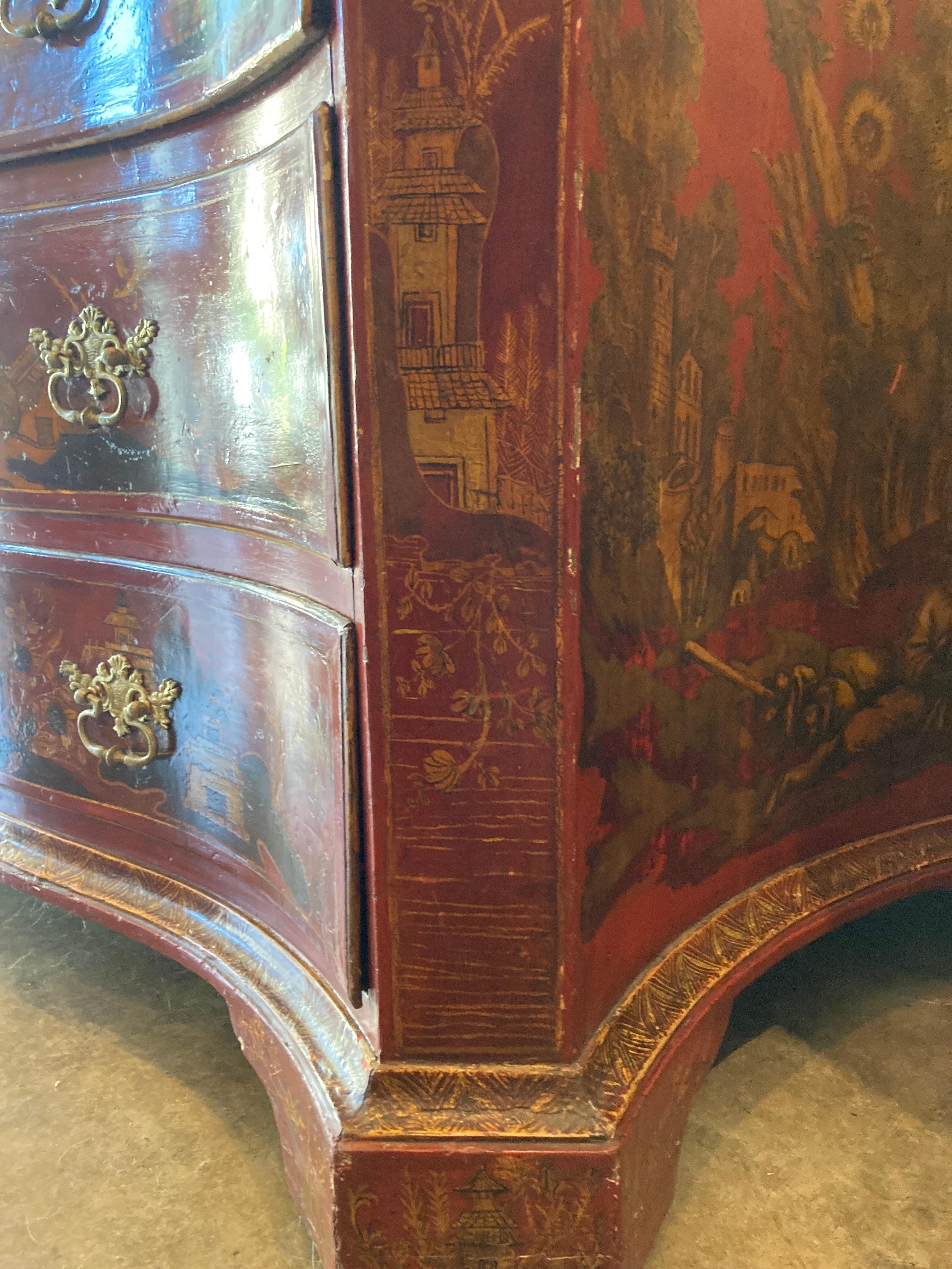 18th Century Red Lacquered Italian Chest of Drawers with Chinoiserie Decoration For Sale 1