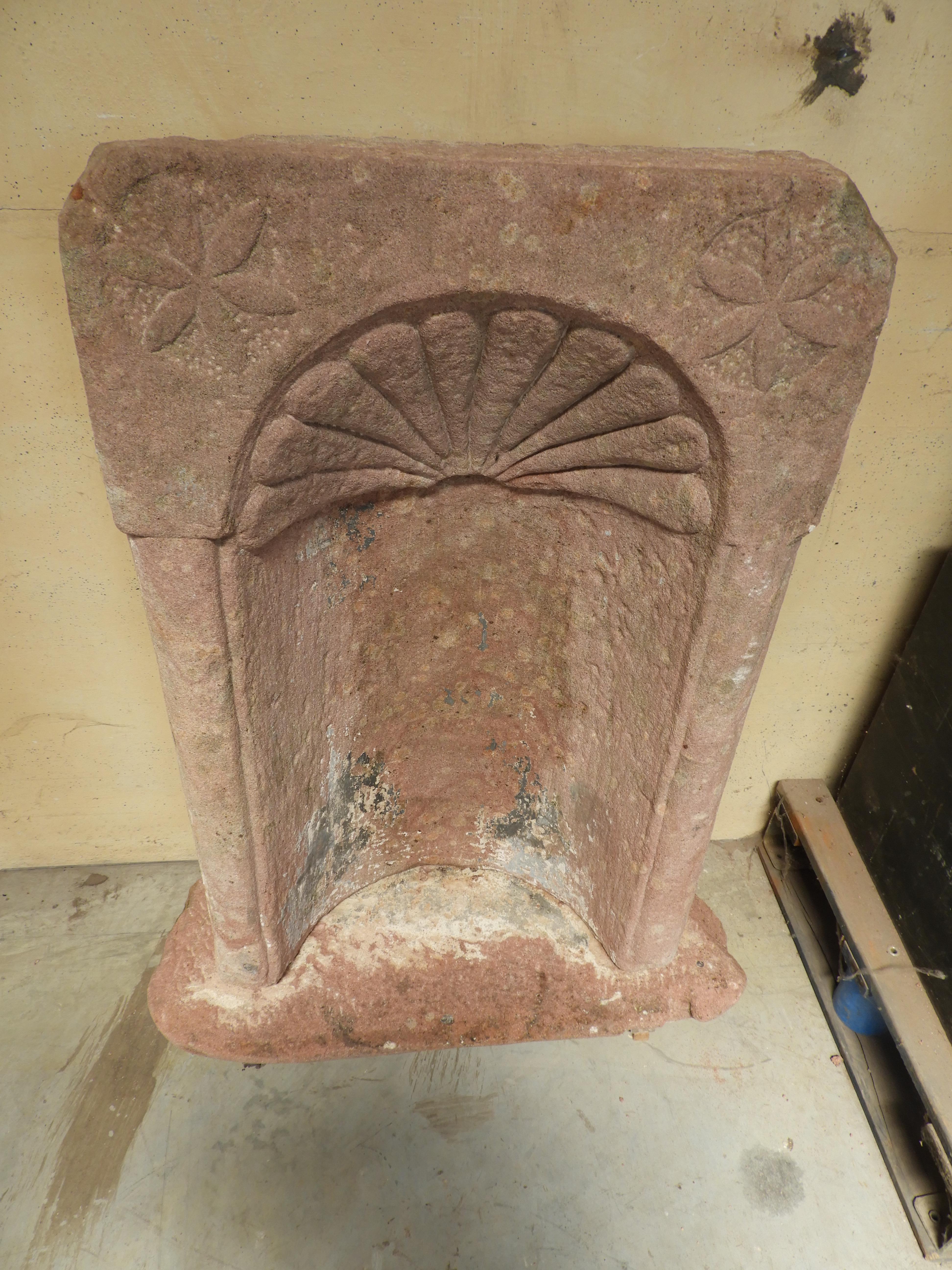 Louis XV 18th Century Red Sandstone Niche For Sale