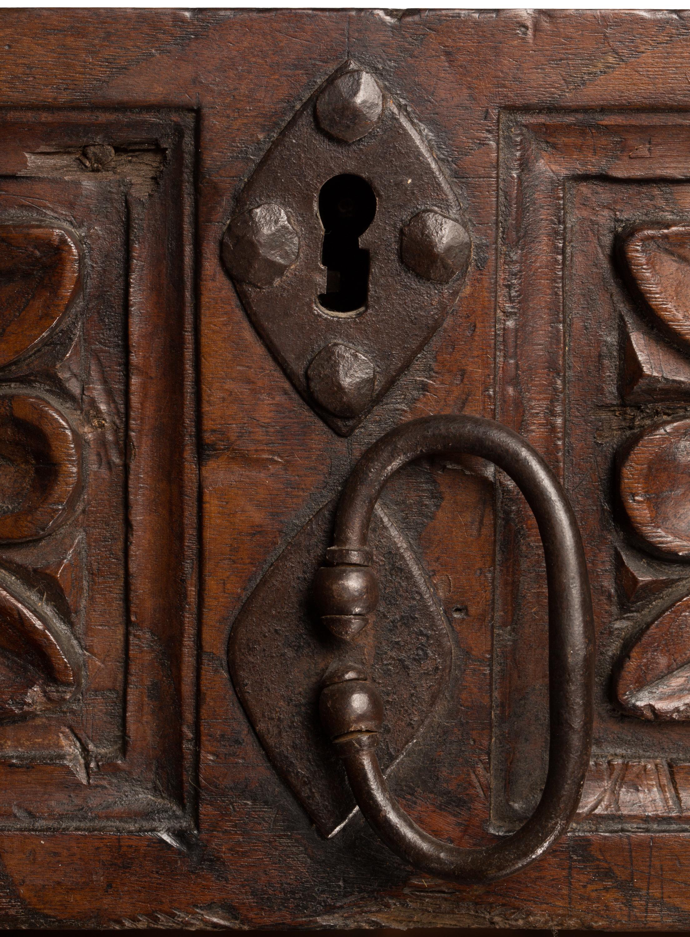 18th Century Spanish Rustic Refectory Dining Table 4