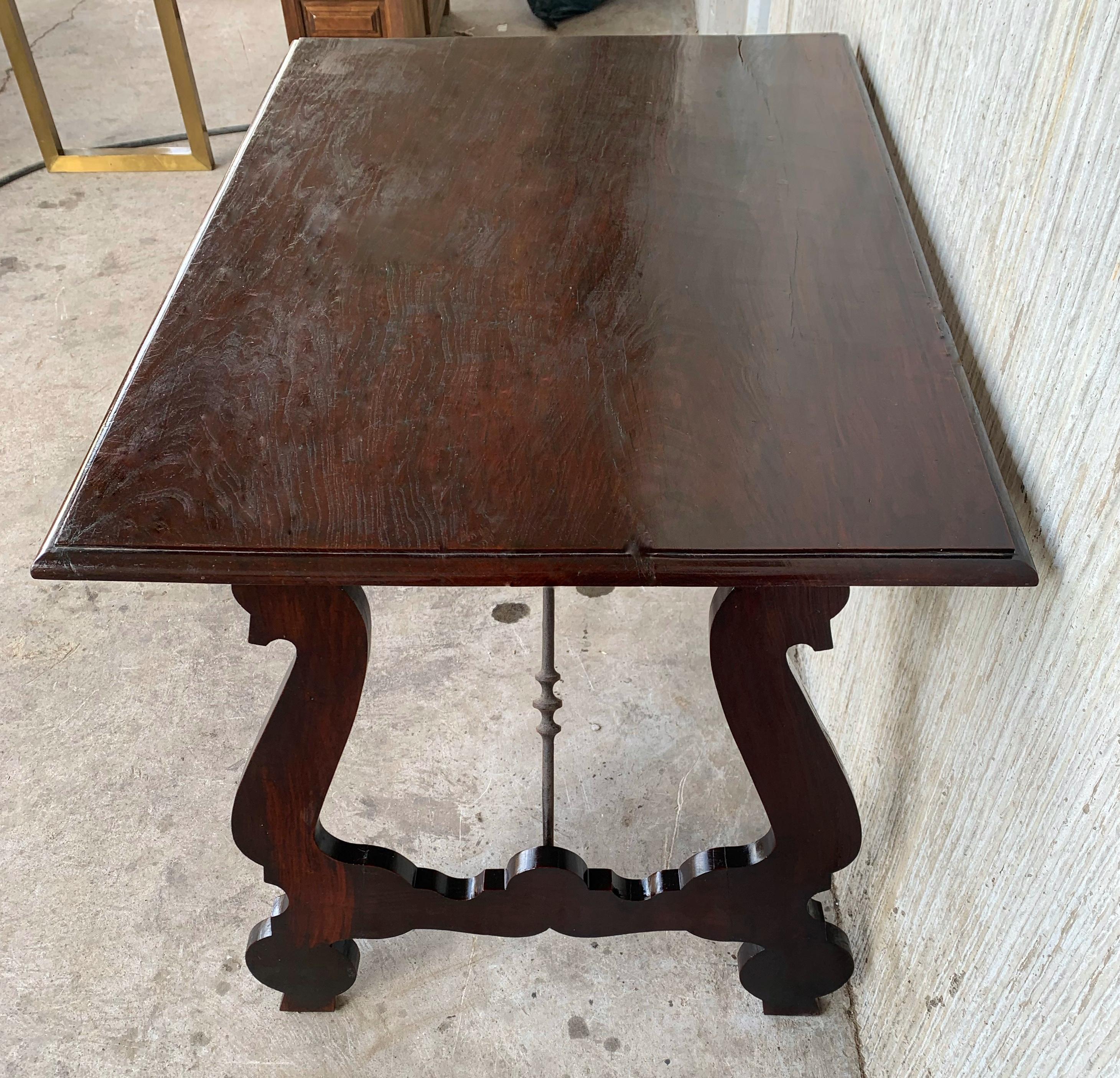 18th Century Refectory Spanish Table with Lyre Legs and Iron Stretcher For Sale 1