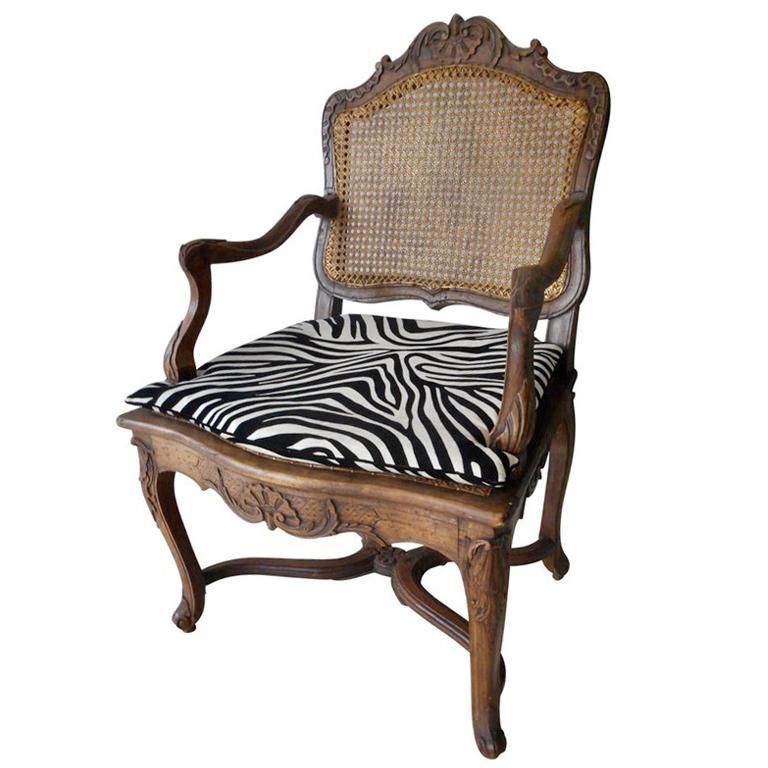 Sillón francés de cañas Regence del siglo XVIII