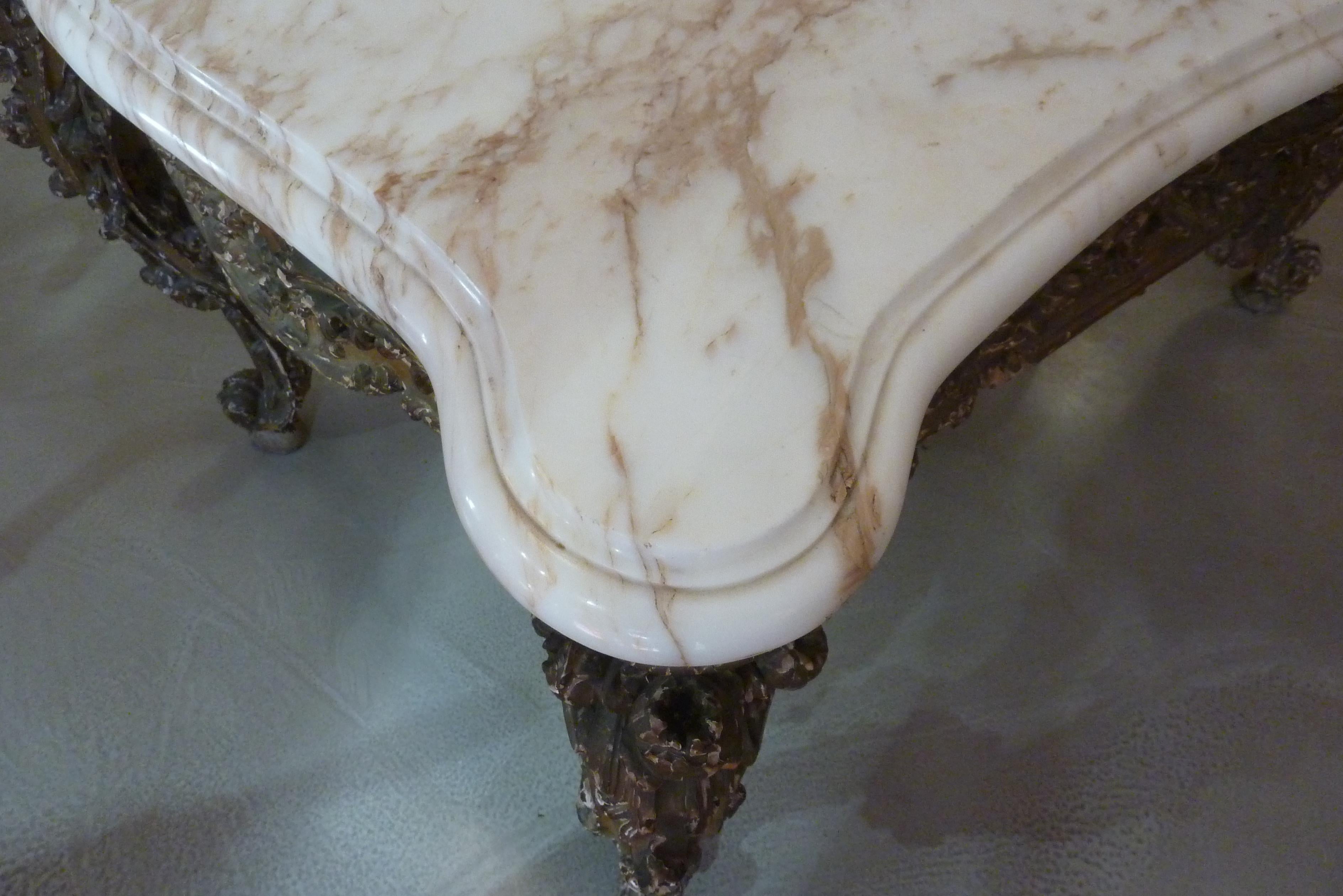 18th Century Régence Gilded Center Console Table with Marble Top For Sale 9
