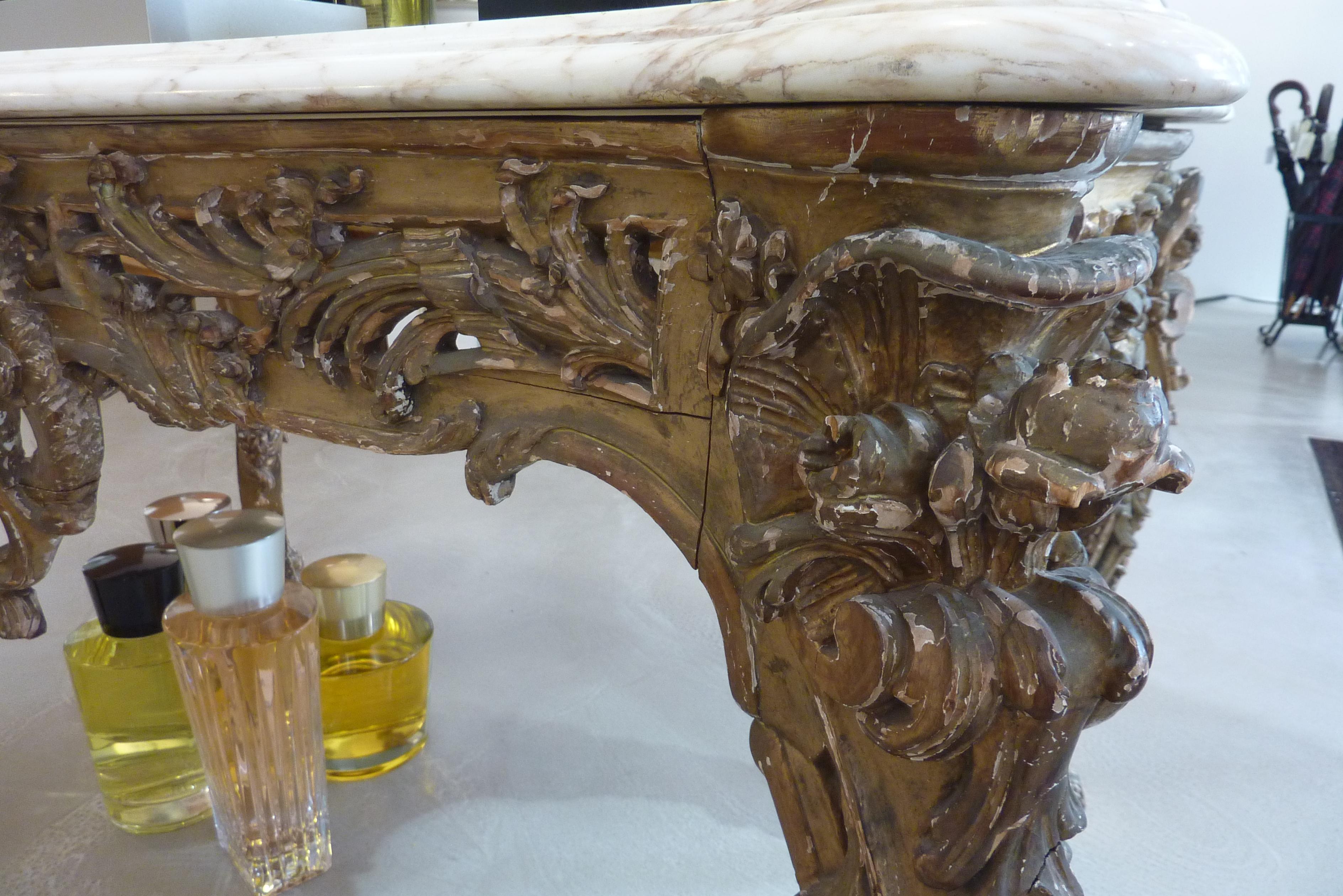 18th Century Régence Gilded Center Console Table with Marble Top For Sale 1