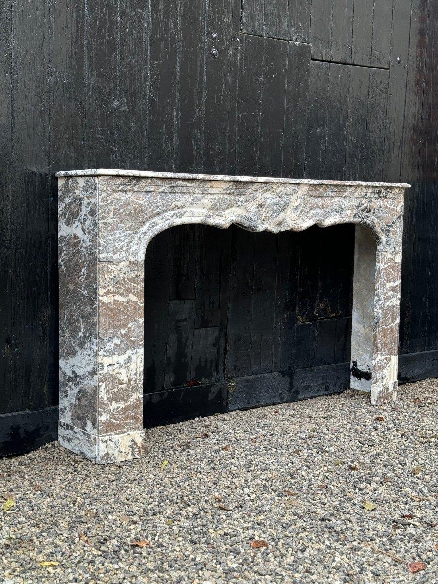 18th Century Regence Grey Marble Mantel From the Ardennes In Good Condition For Sale In Honnelles, WHT