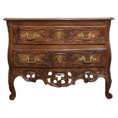 Antique 18th century Régence Period Provençal commode from Nîmes 