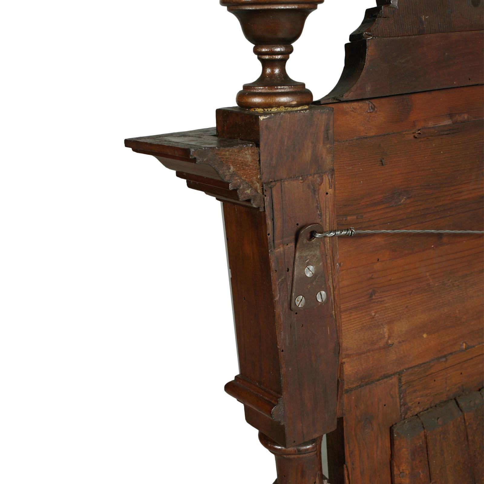 19th Century Renaissance Wall Mirror by Ballario-Asti, Carved and Turned Walnut For Sale 6