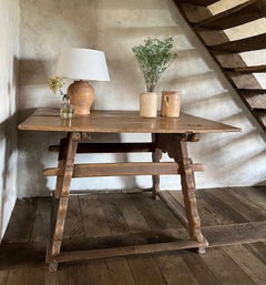 18th Century Renting Table