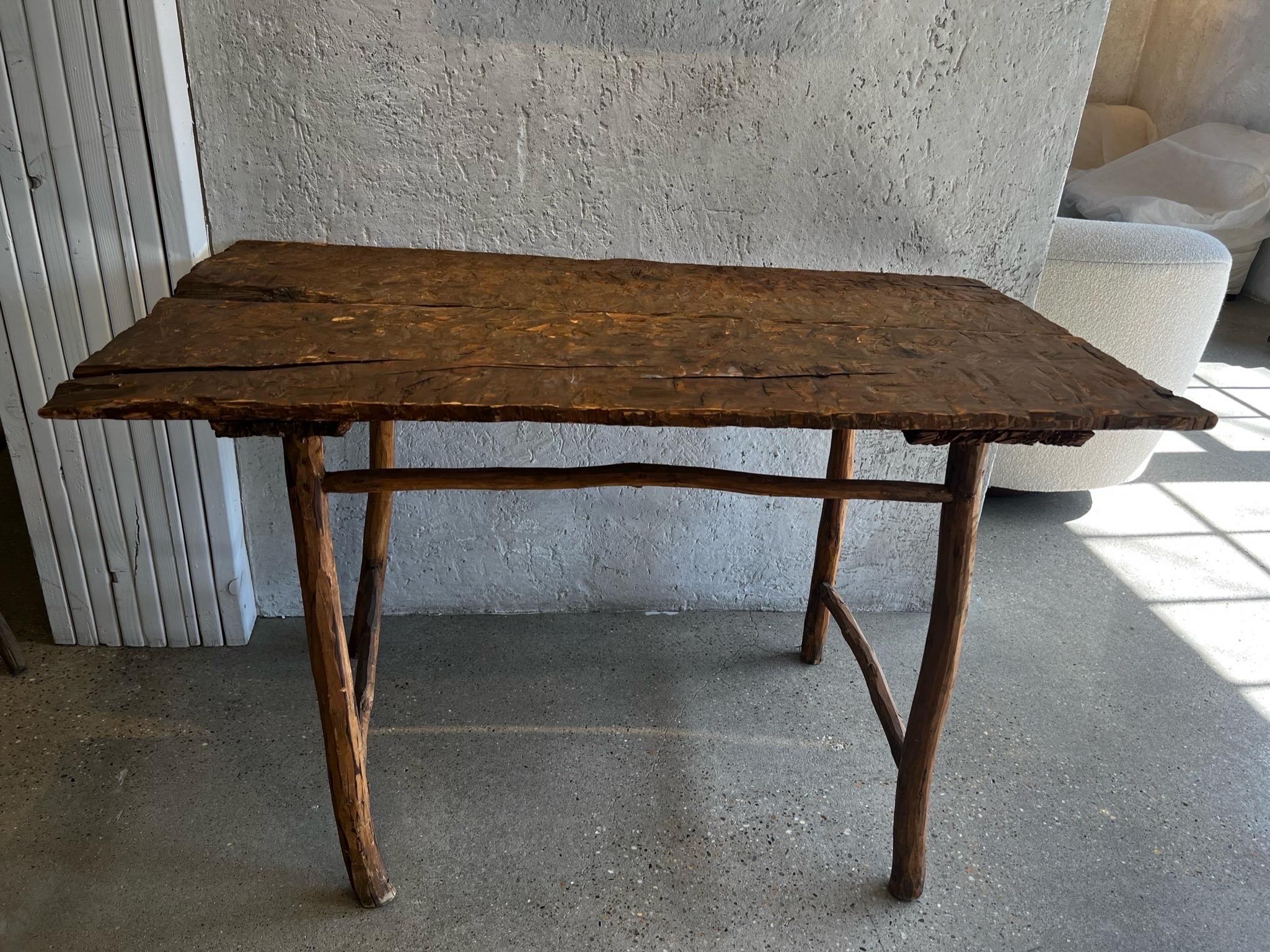 This is an authentic 18th century farm table. Every inch is as it has been for centuries. Elegant and boney its a beautiful piece in any setting.