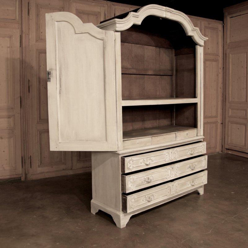 Oak 18th Century Rococo Dutch Linen Press Cabinet or Armoire