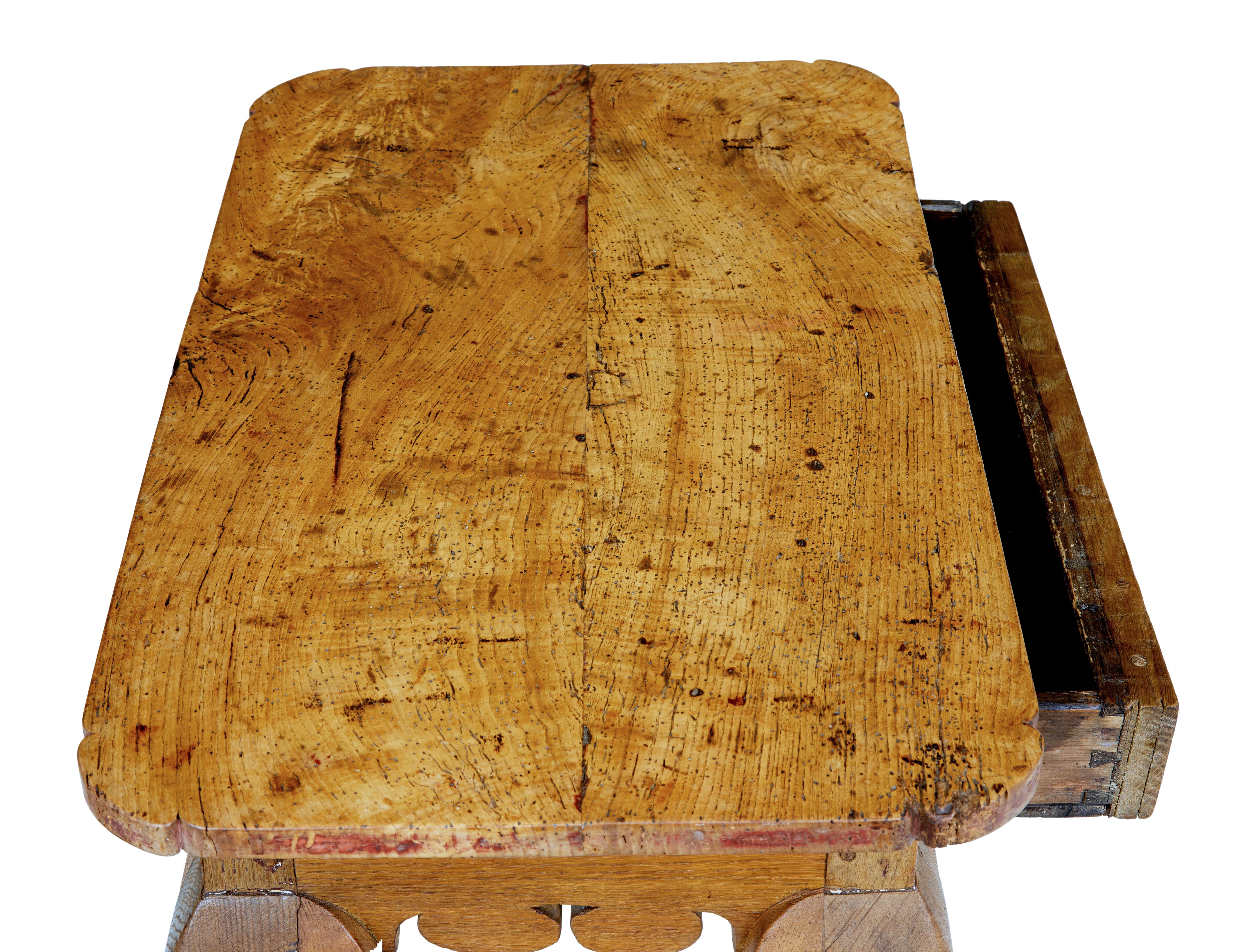 18th Century Rococo Elm Side Table In Fair Condition In Debenham, Suffolk