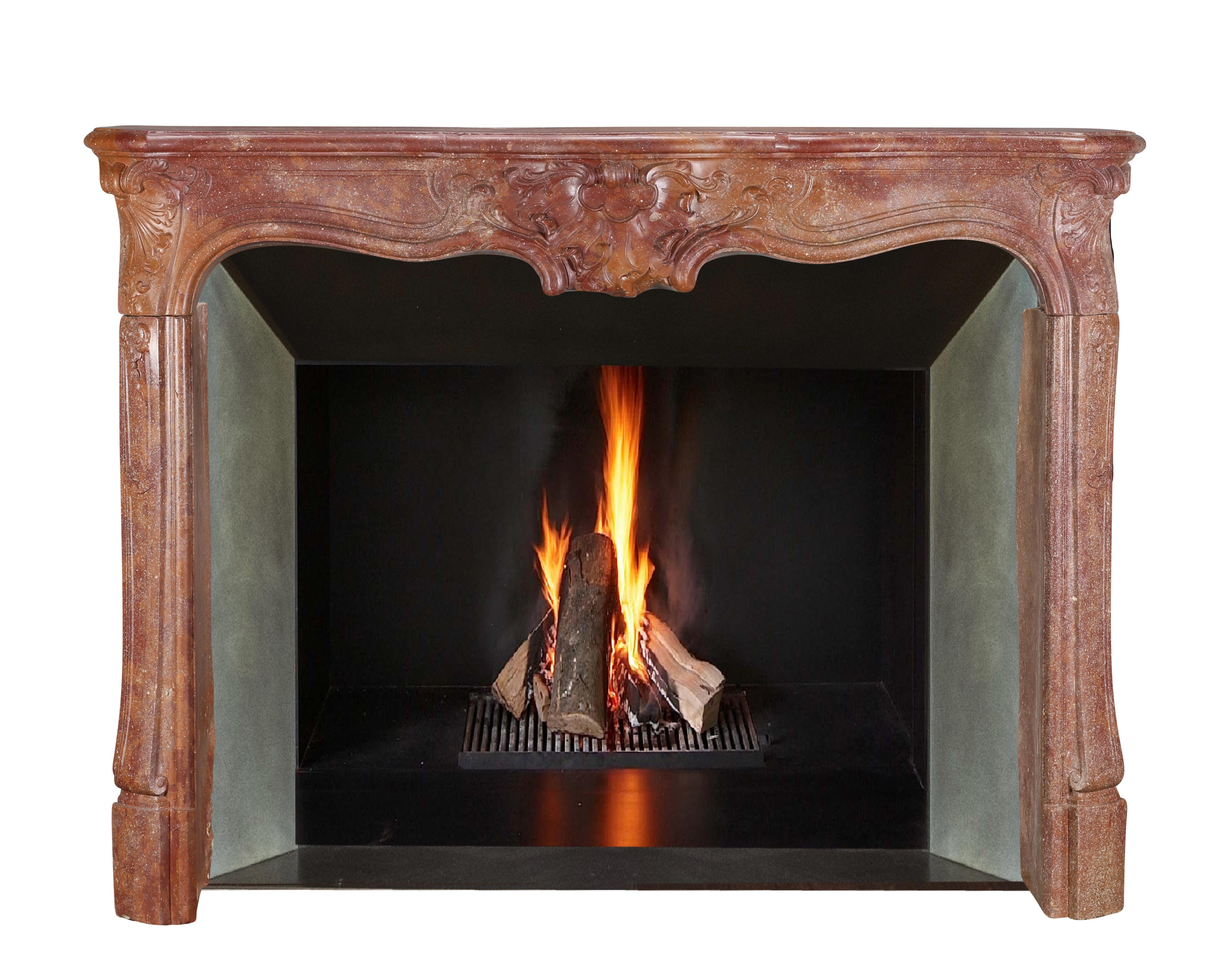 18th Century Rococo Fireplace Mantel In Reddish-Brown or Porphyry-Like Stone For Sale 1