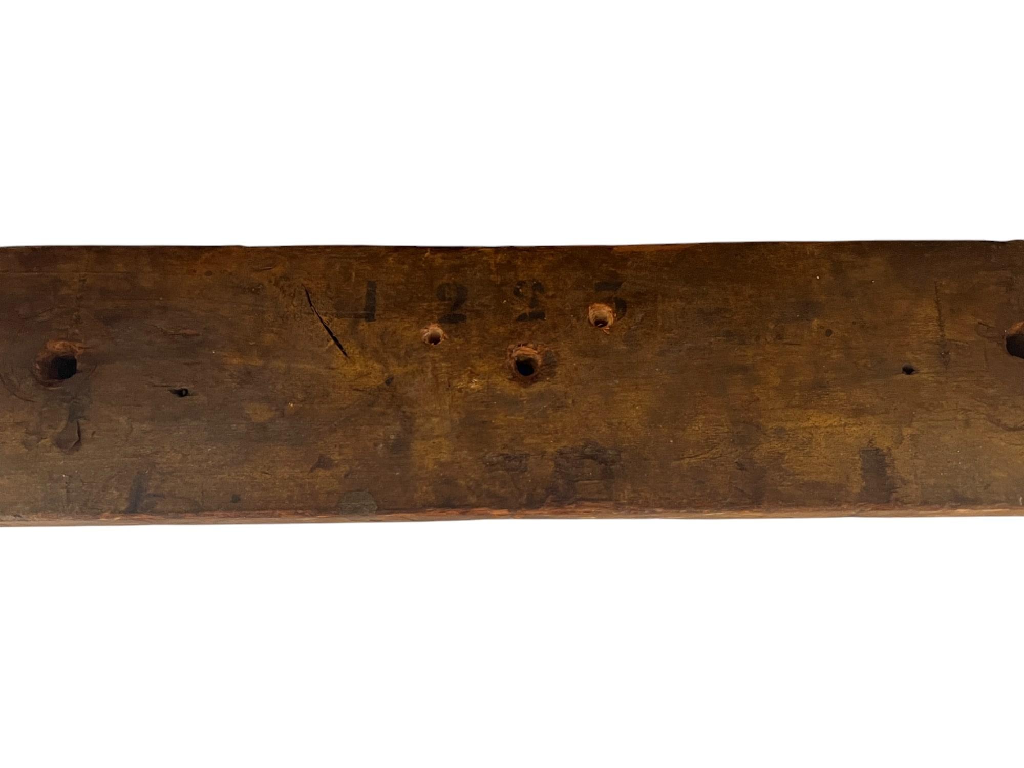 18th-Century Rococo Giltwood Wall-mounted Console Table with Marble Top For Sale 14