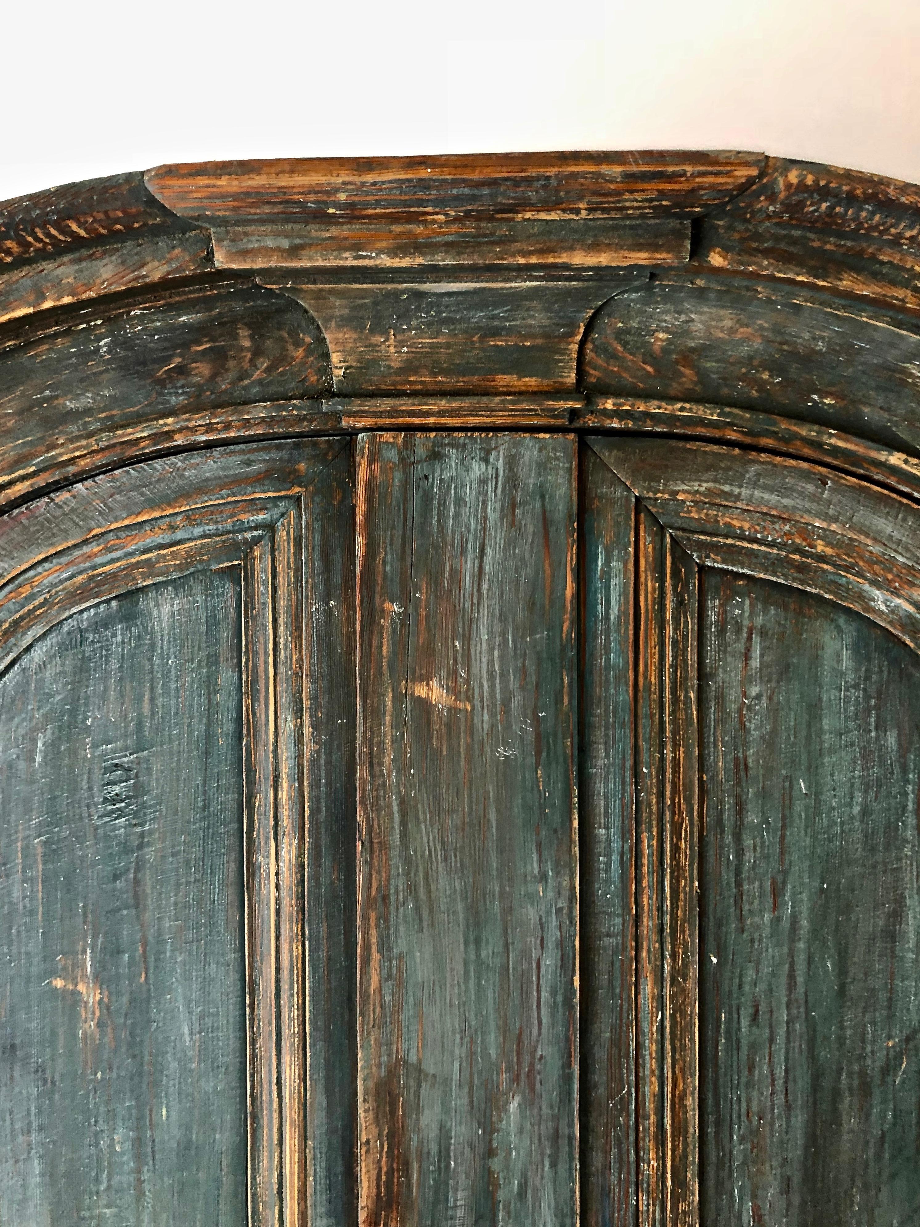 18th Century Rococo Period Cabinet In Good Condition In Charleston, SC