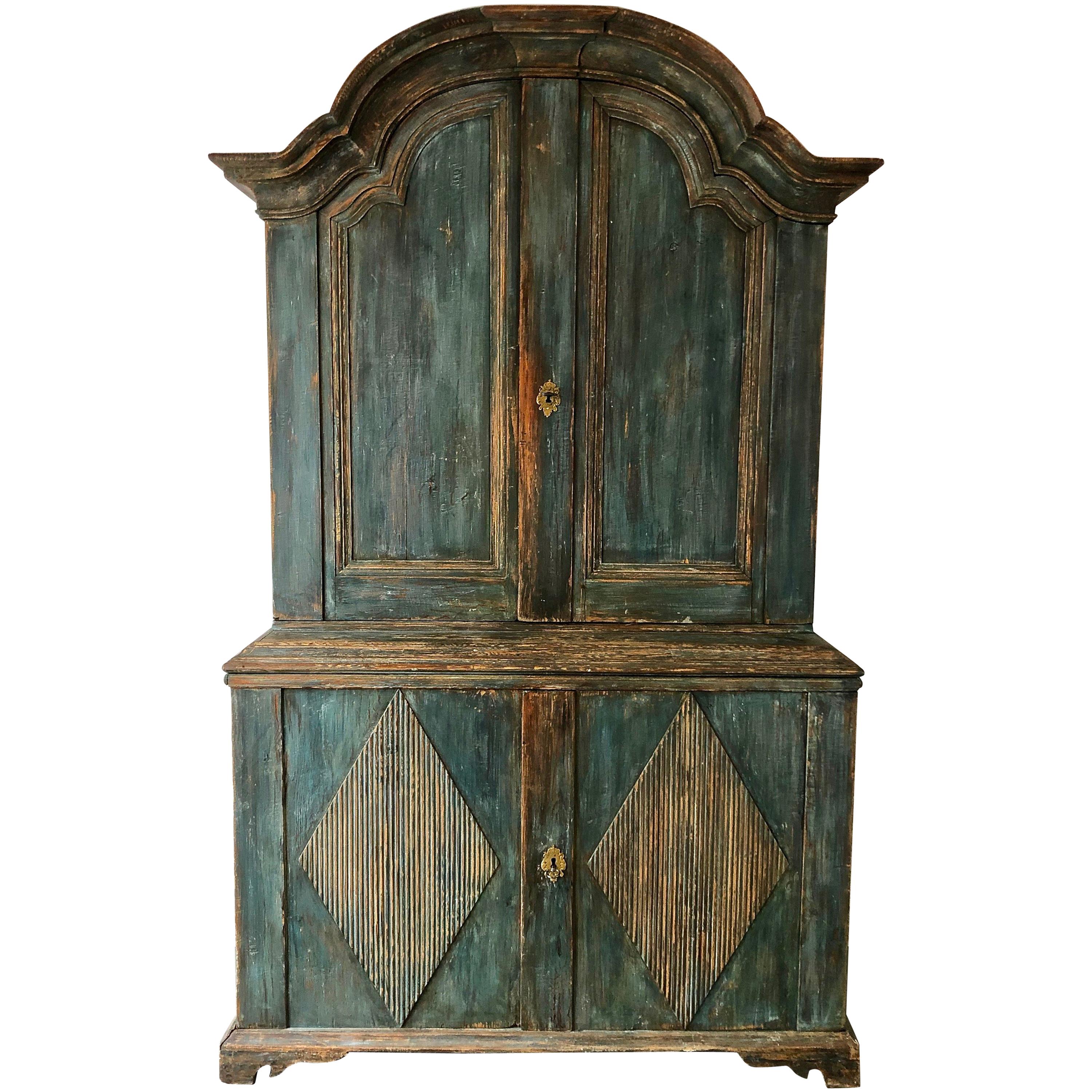 18th Century Rococo Period Cabinet