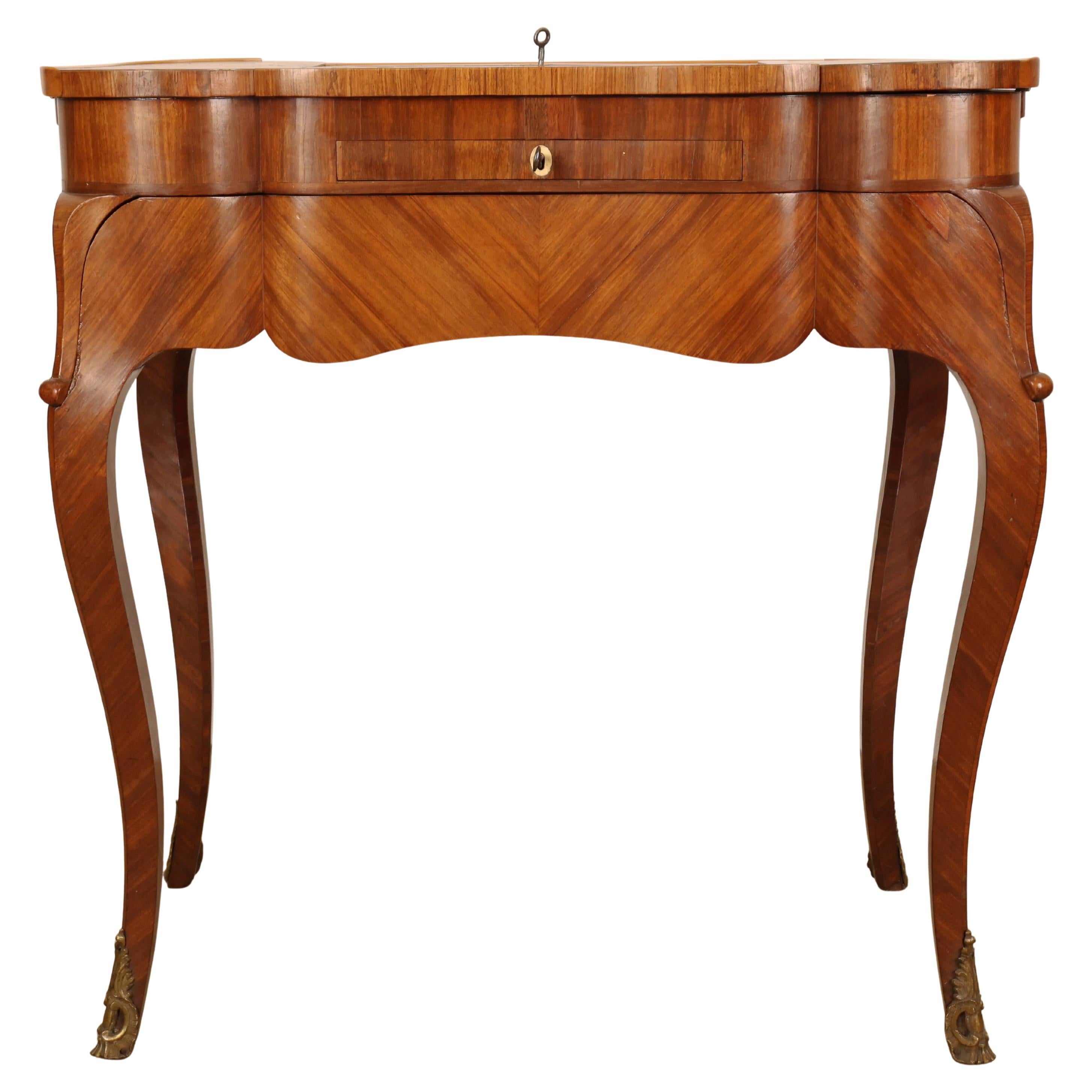 18th Century Rococo Poudreuse