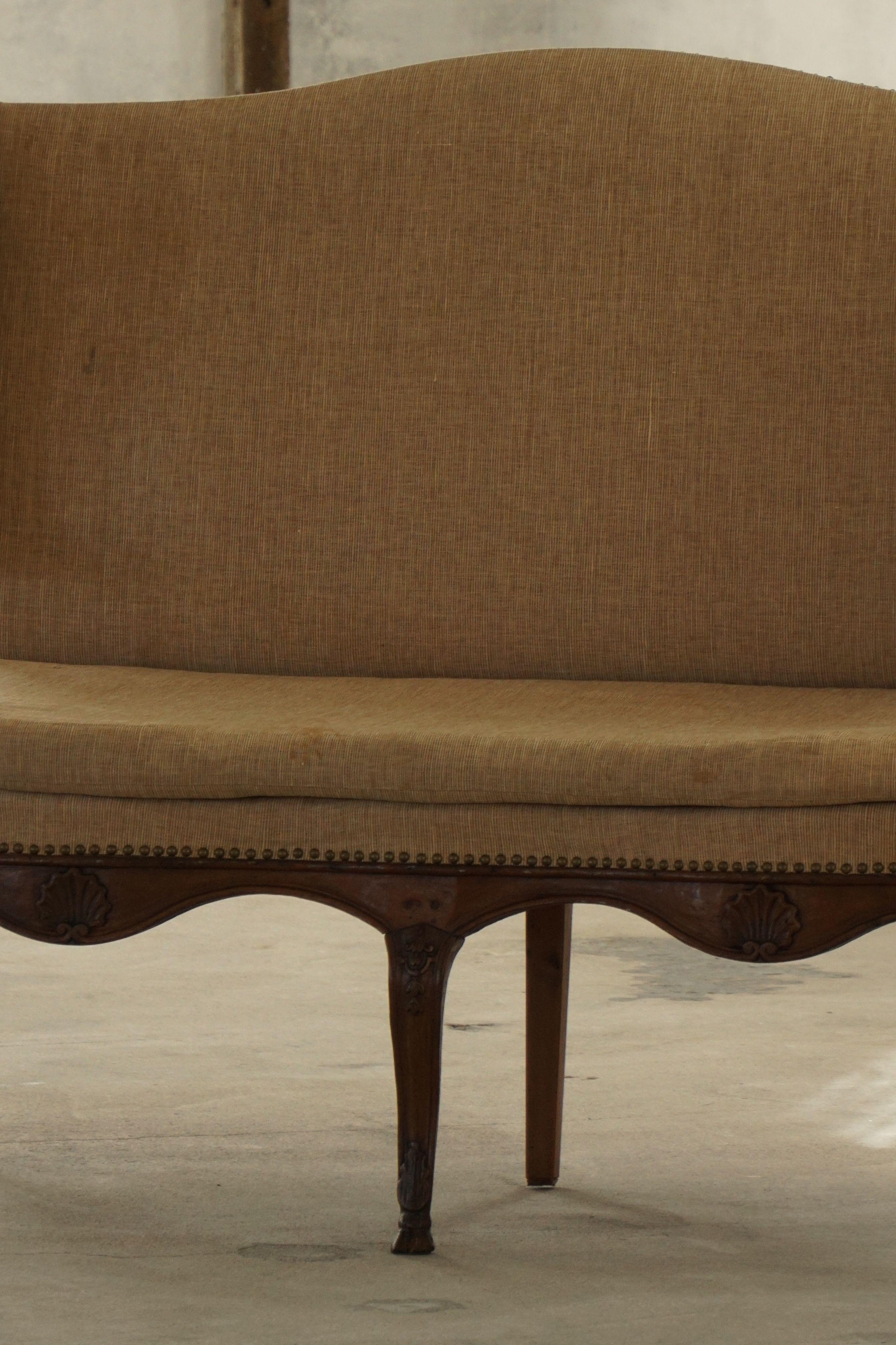 18th-Century Rococo Sofa, Carved Oak Frame and Original Upholstery, Sweden For Sale 7