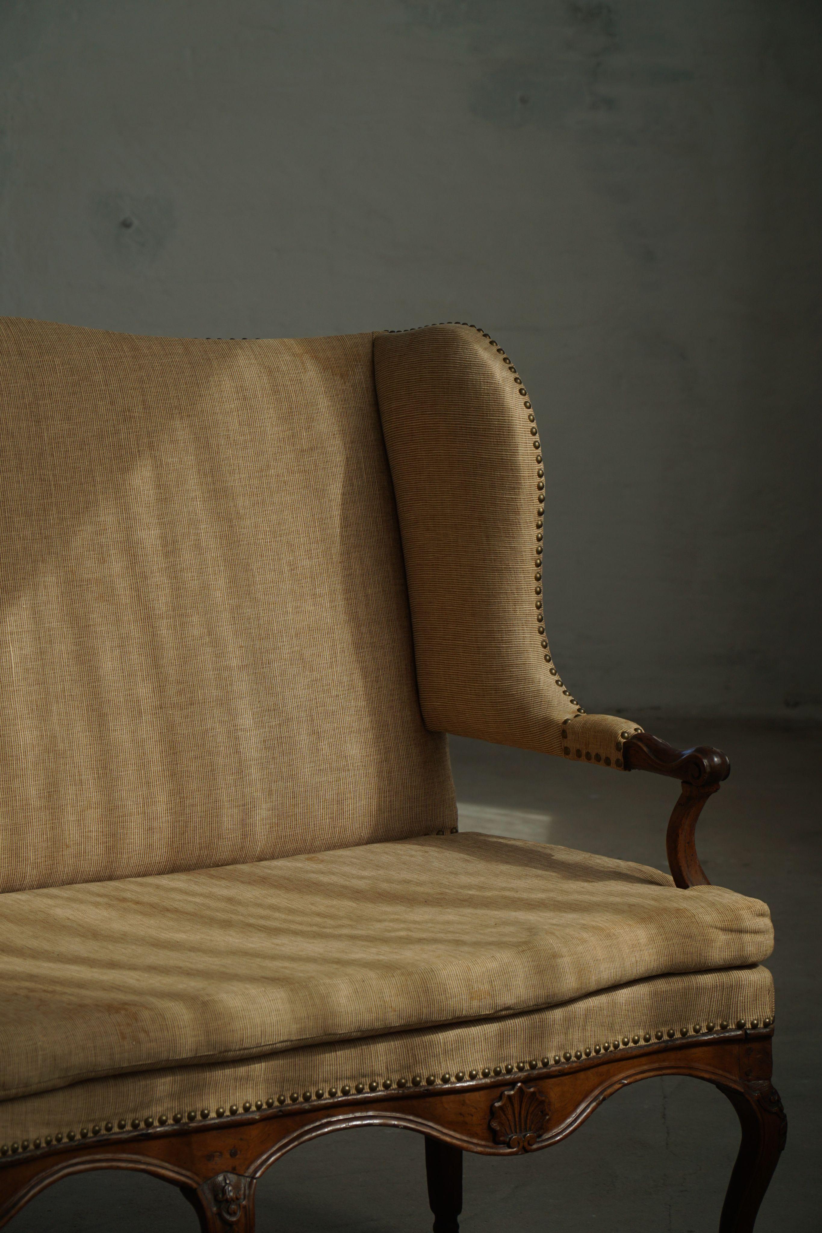 18th Century and Earlier 18th-Century Rococo Sofa, Carved Oak Frame and Original Upholstery, Sweden For Sale