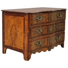 18th Century Root Maple Serpentine Commode 18th Century Root Maple Serpentine Commode