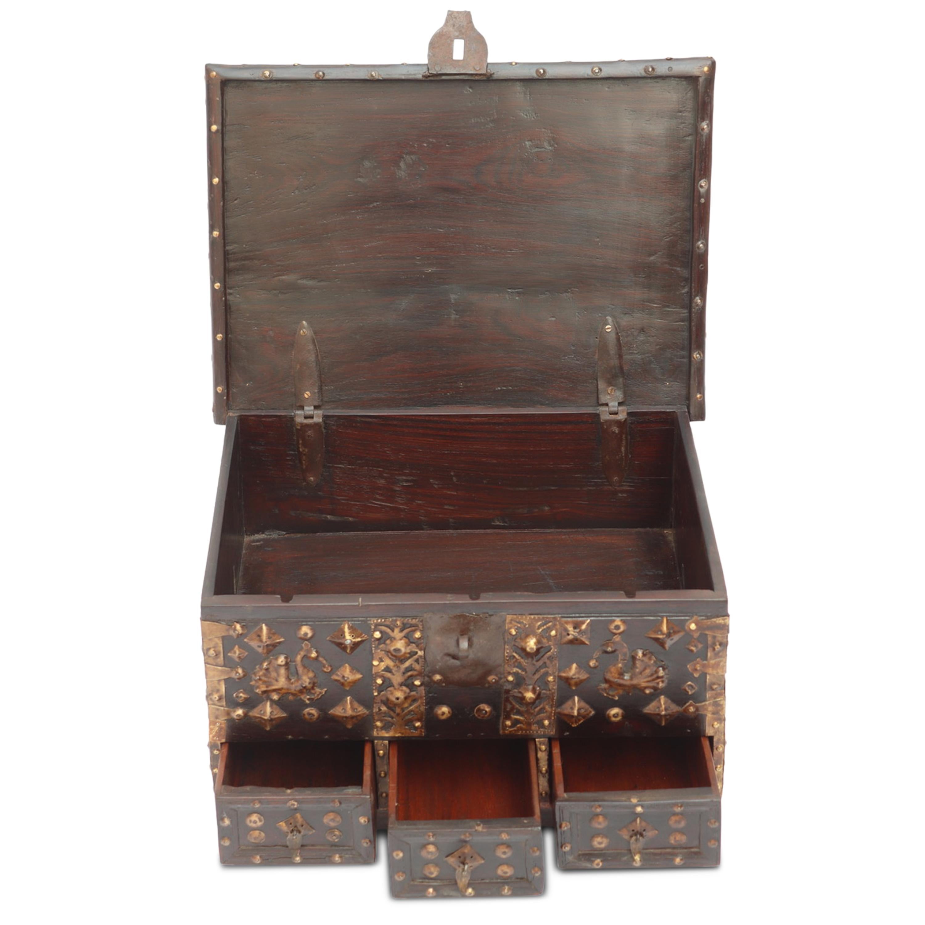 18th Century and Earlier 18th Century Rosewood Box For Sale