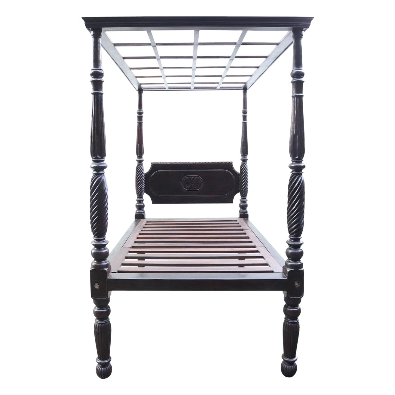 Letto a baldacchino in palissandro del XVIII secolo