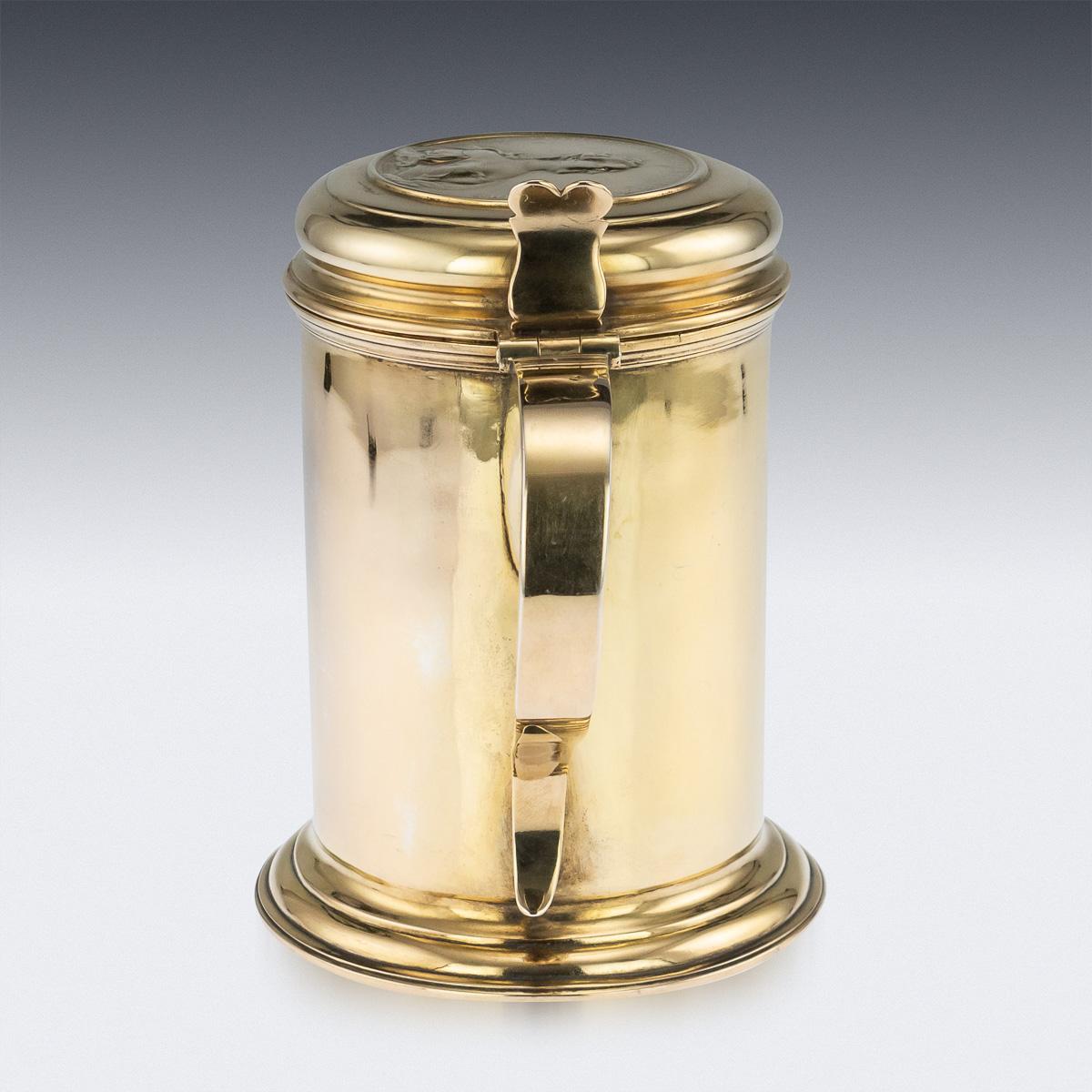 Dorato Eccezionale boccale russo in argento dorato e Niello del XVIII secolo, Mosca, 1766 ca. in vendita