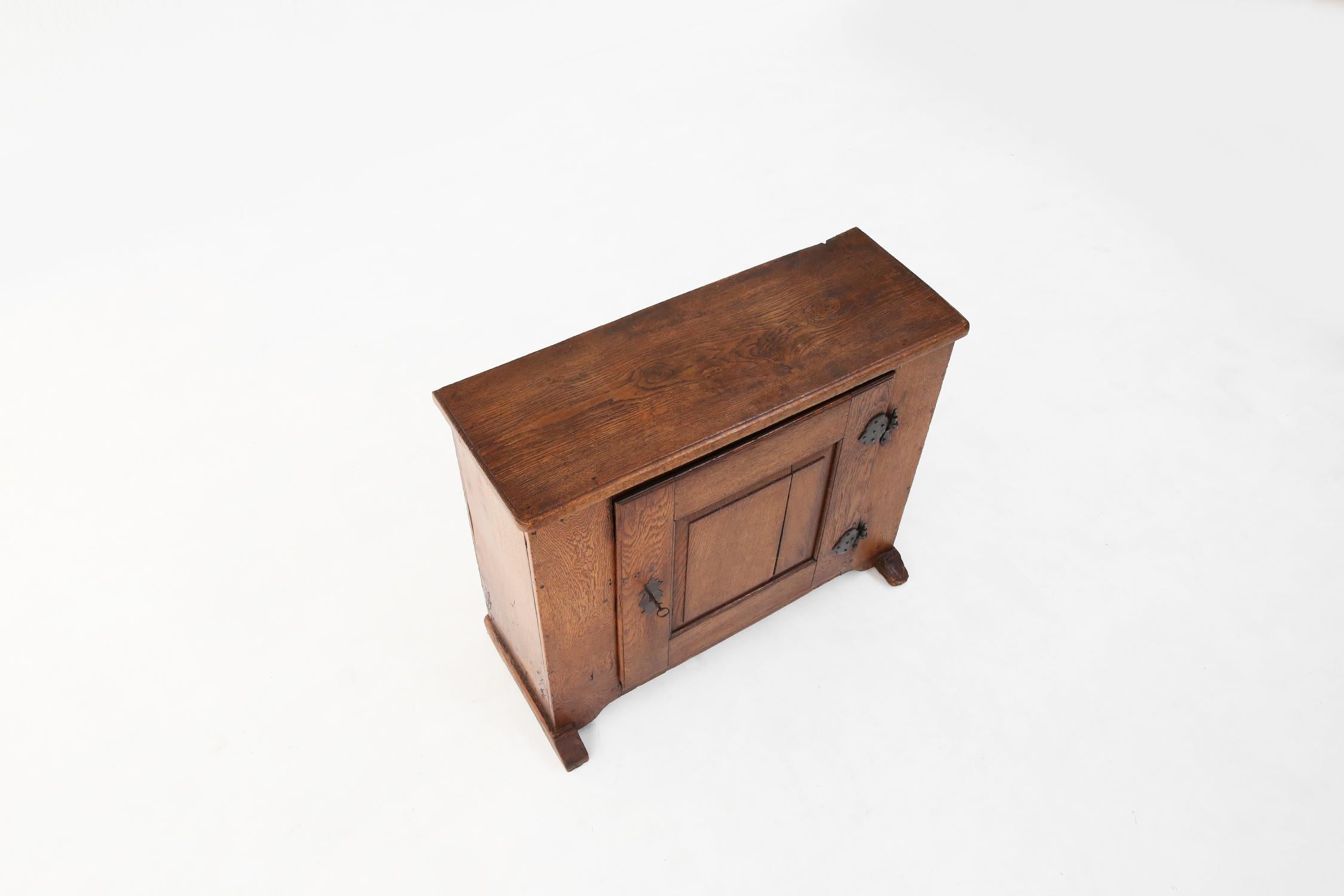 18th century rustic cabinet For Sale 6