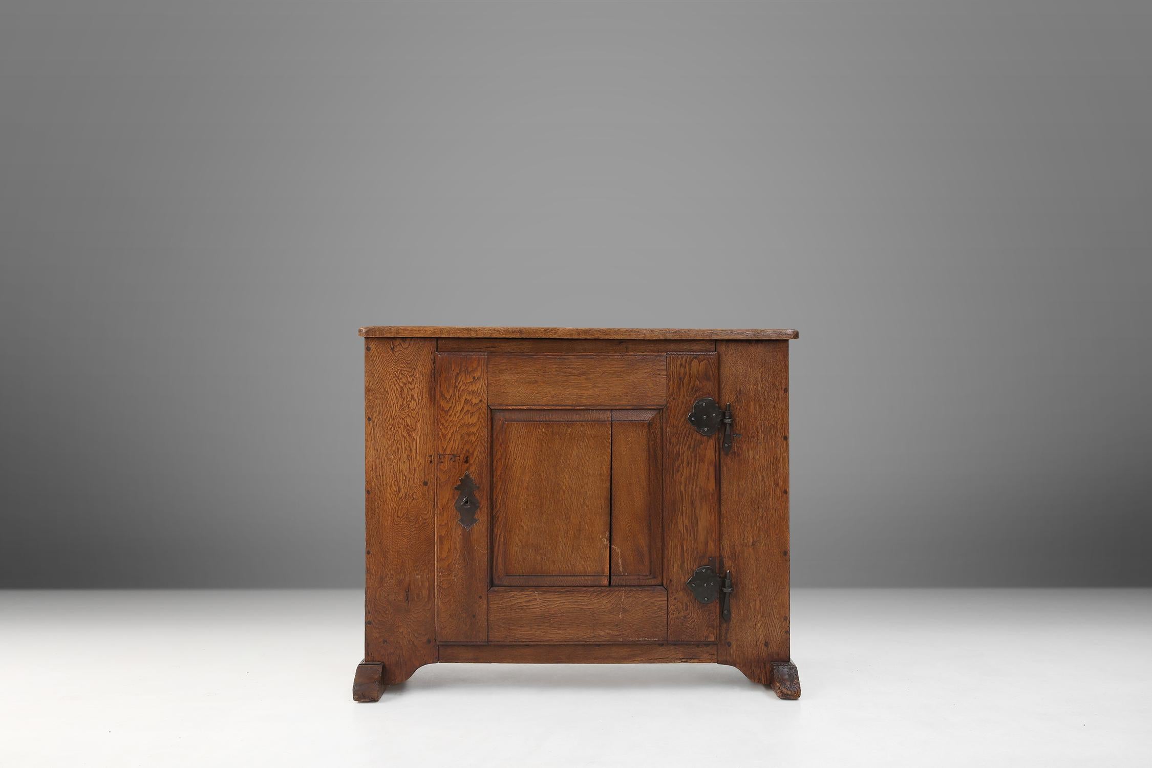 18th century rustic cabinet For Sale 8