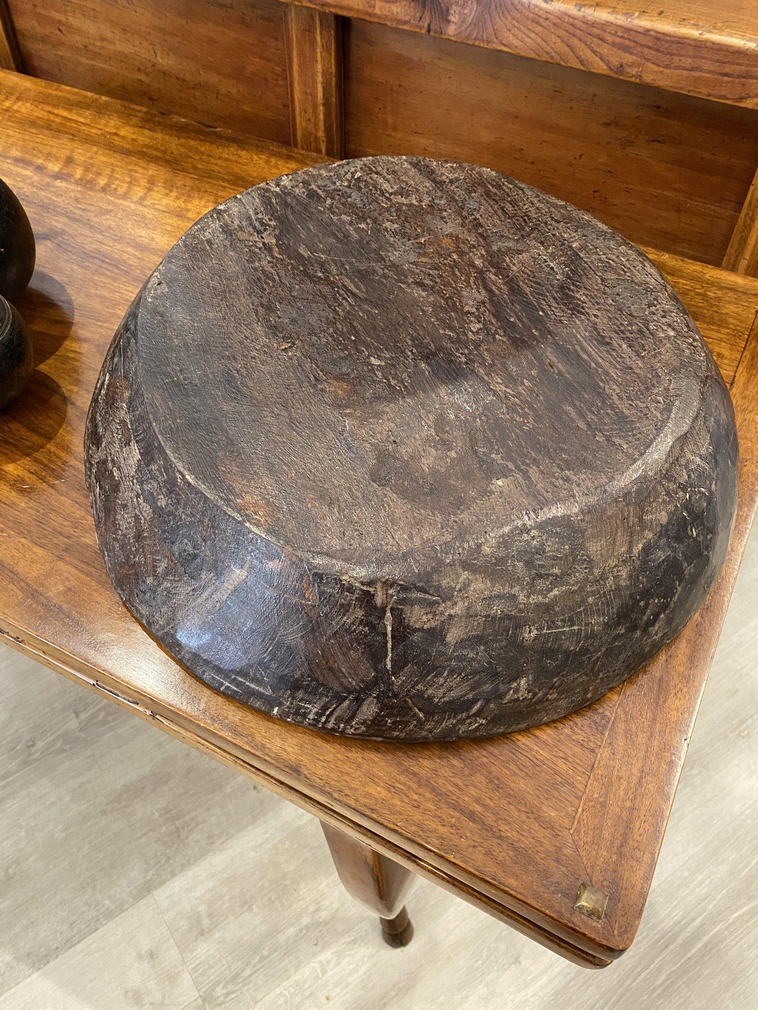 18th Century Rustic Chinese Wooden Bowl In Good Condition In Doylestown, PA
