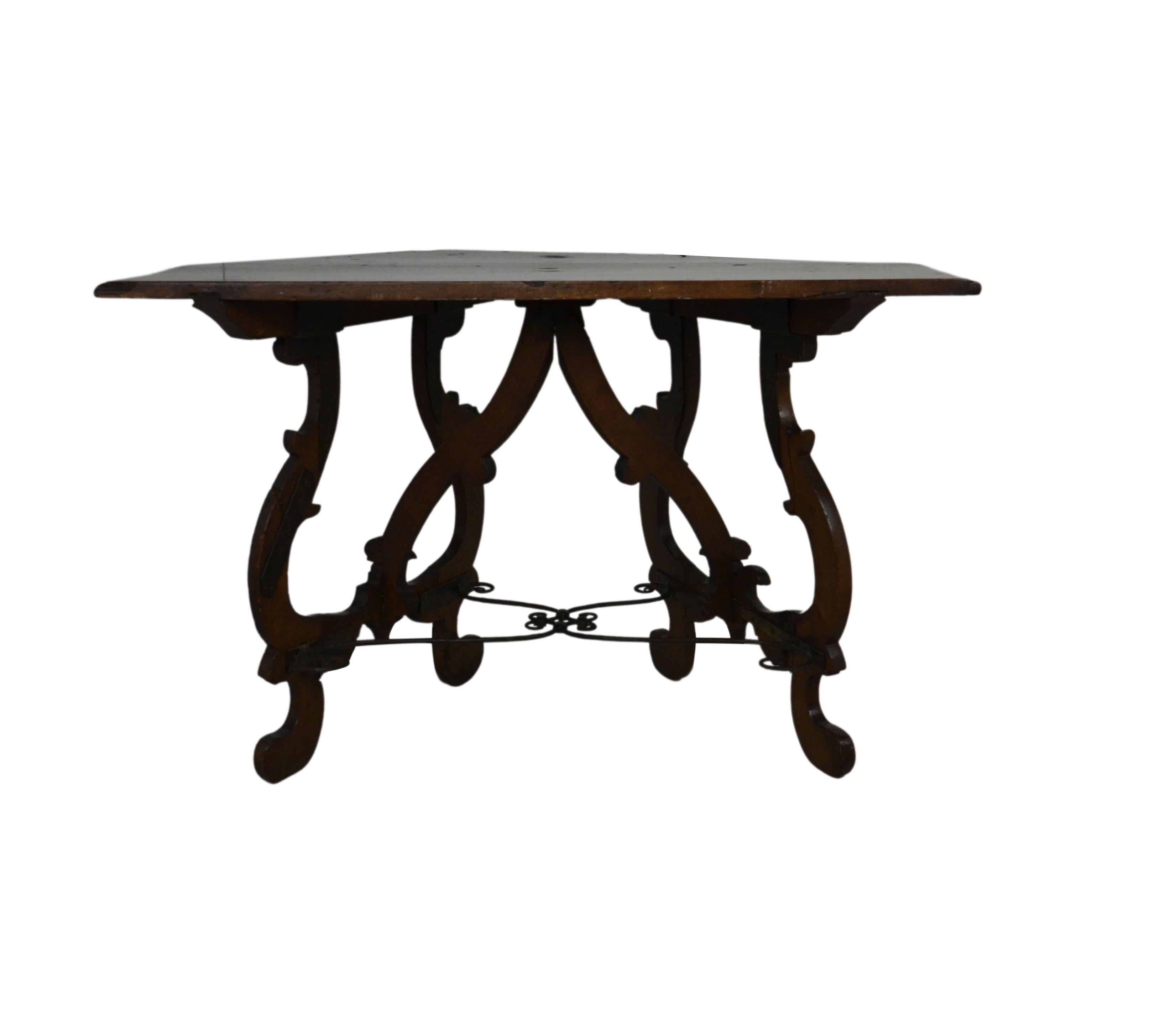 19th Century French Walnut Console Table For Sale 4