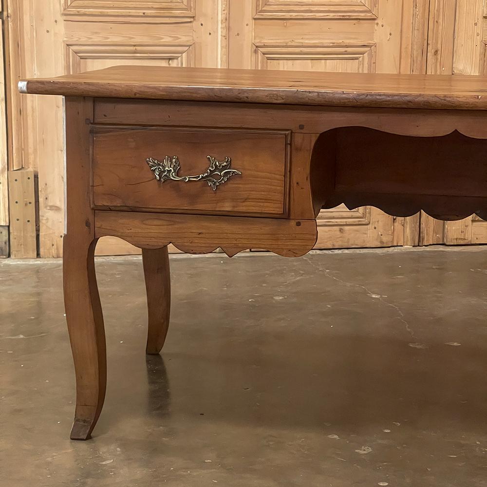 18th Century Rustic Country French Cherrywood Desk ~ Vanity For Sale 7