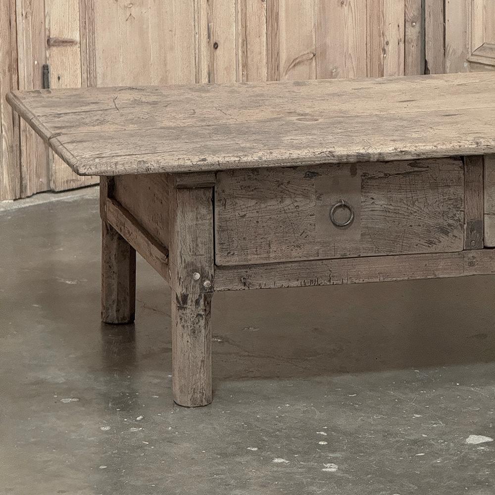 18th Century Rustic Country French Stripped Coffee Table For Sale 4