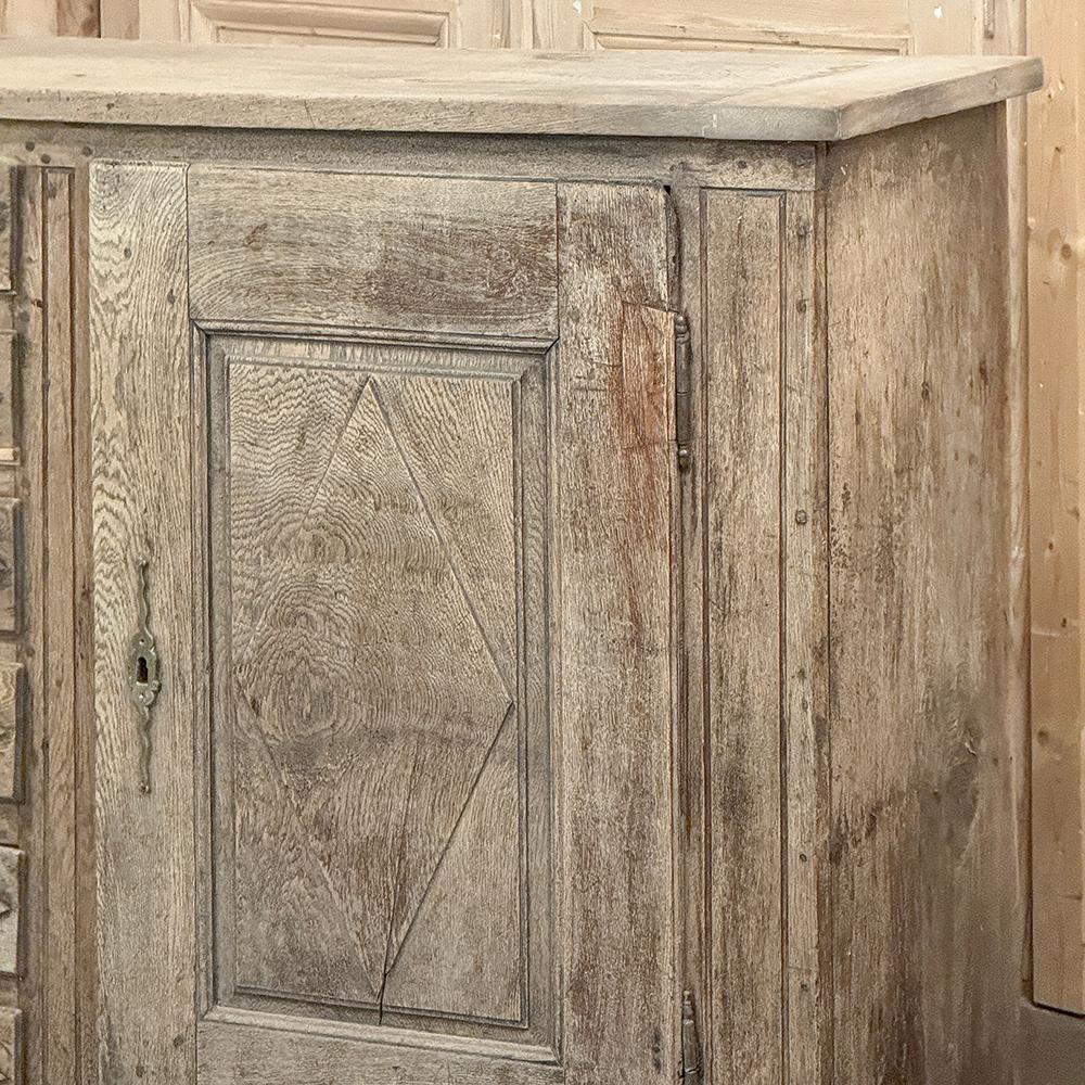18th Century Rustic Dutch Buffet ~ Cabinet in Stripped Oak For Sale 4