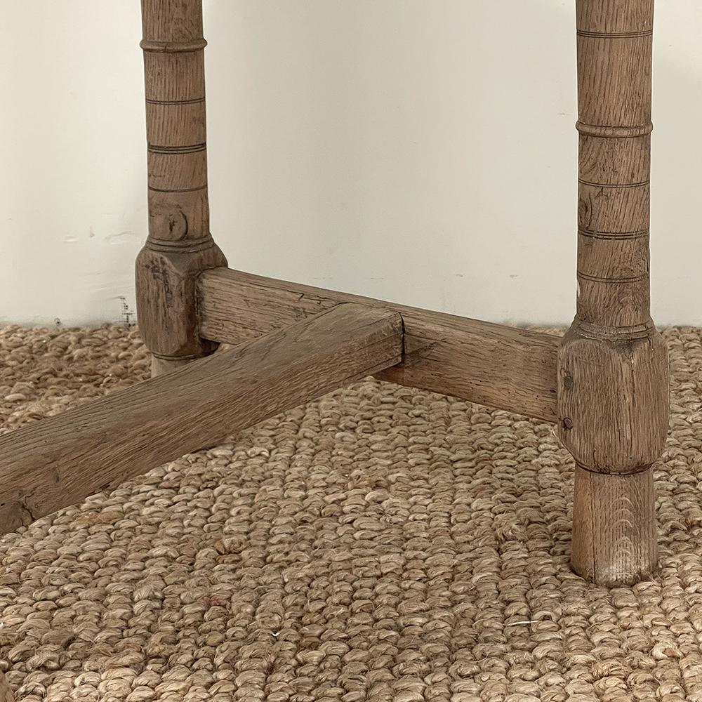 18th Century Rustic European End Table in Stripped Oak For Sale 9