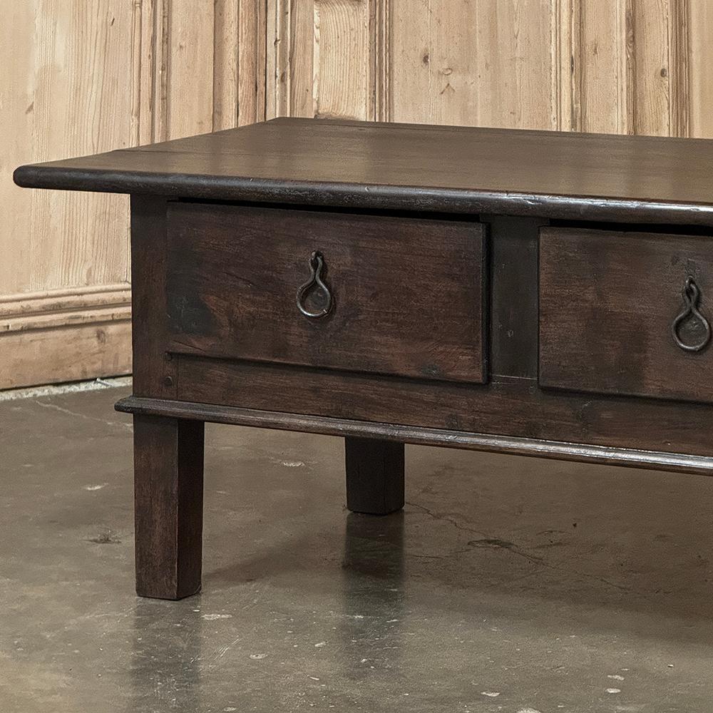 18th Century Rustic Oak Coffee Table For Sale 7