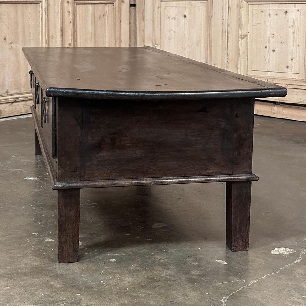 18th Century Rustic Oak Coffee Table For Sale 9