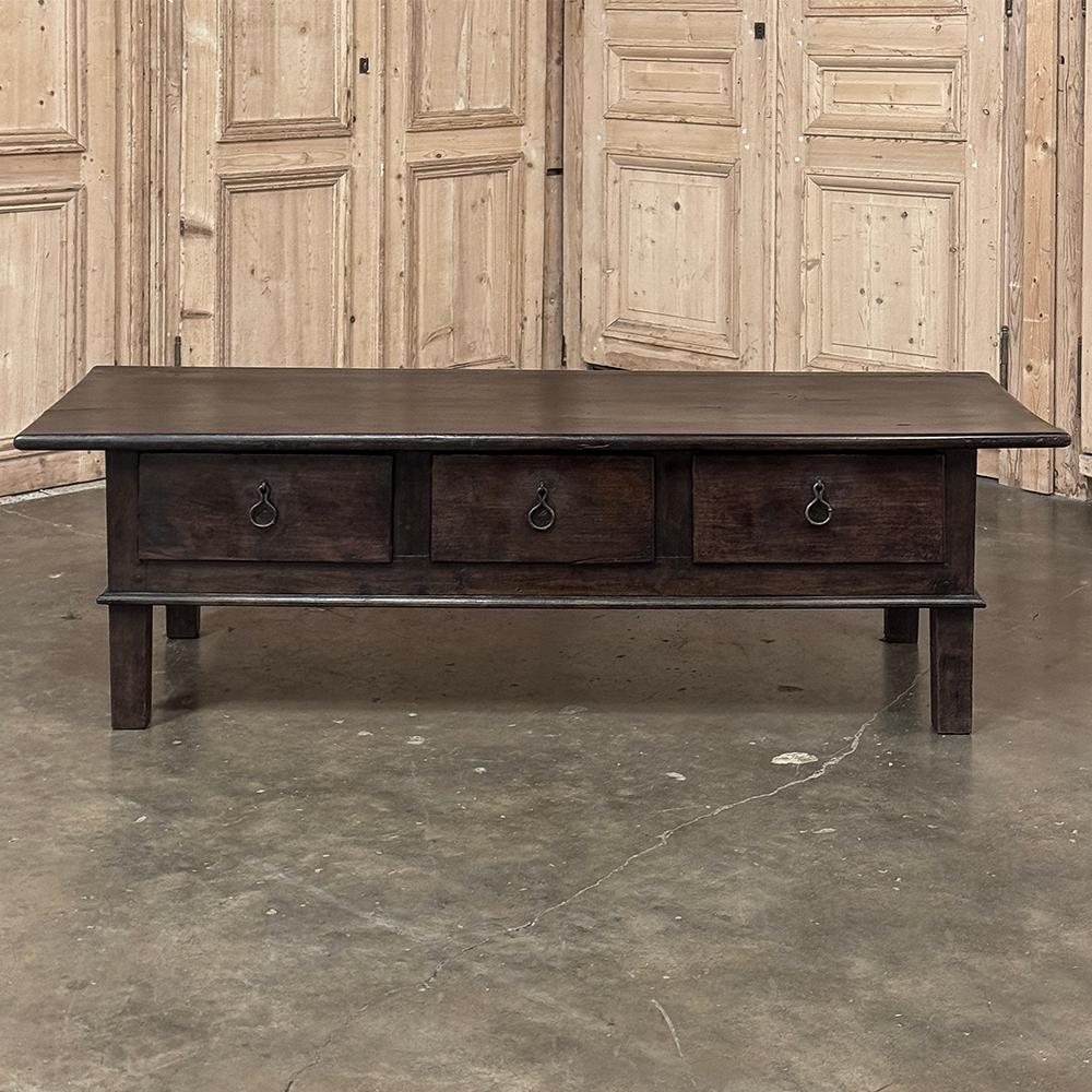 French 18th Century Rustic Oak Coffee Table For Sale