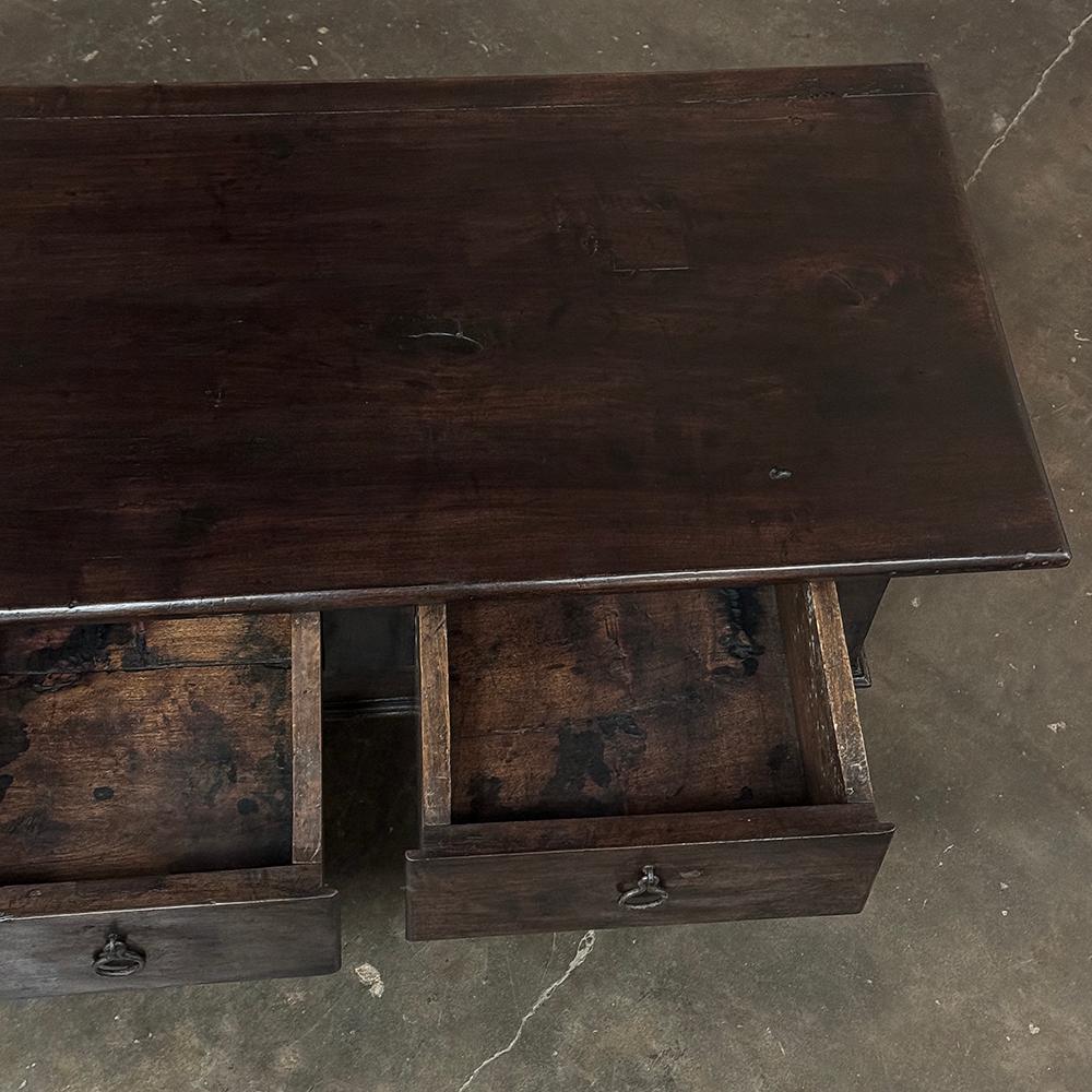 Fer forgé Table basse en chêne rustique du 18e siècle en vente