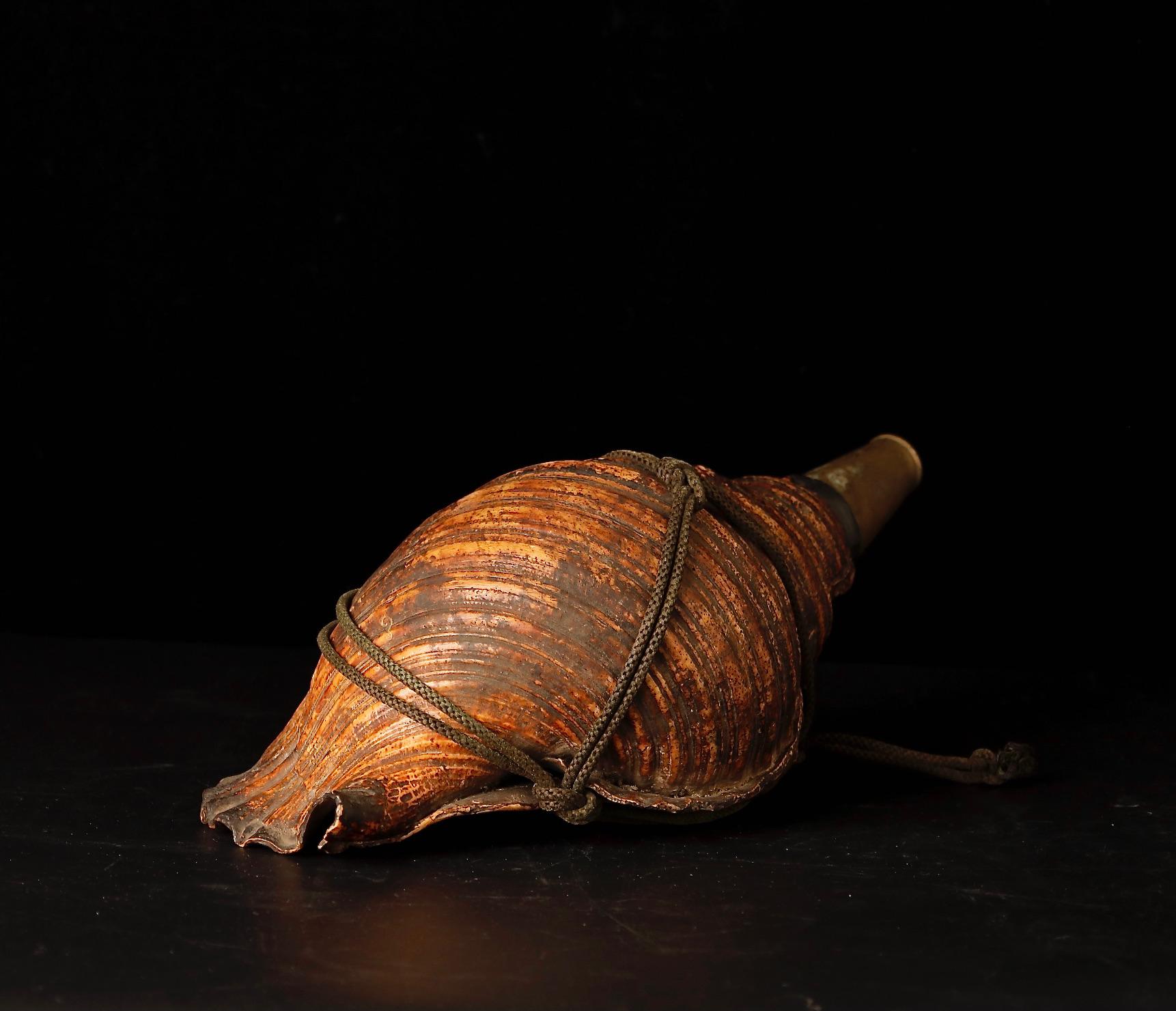 Japanese 18th Century Samurai Signal Conch with Brass Mouthpiece For Sale
