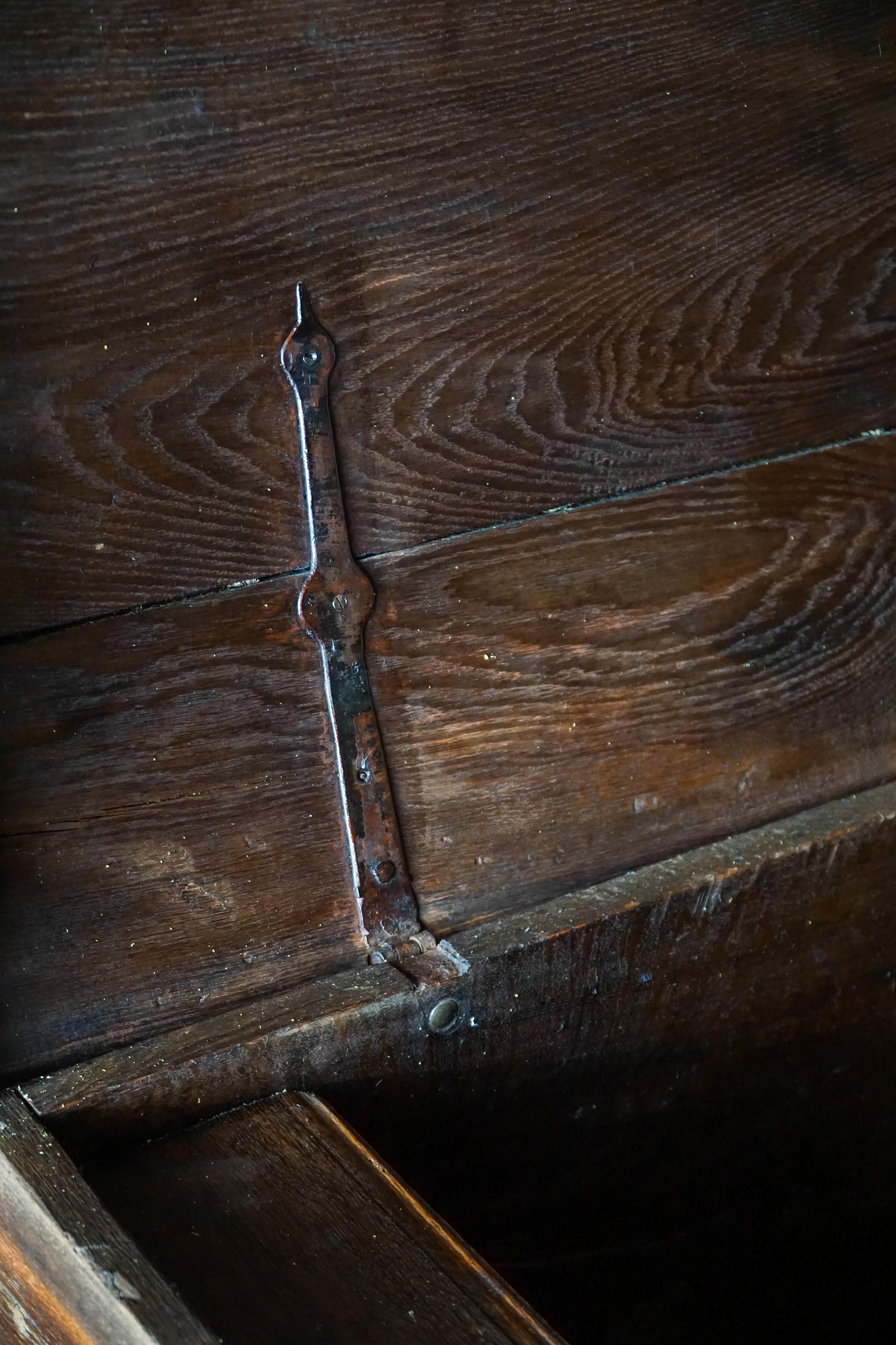 18th Century Scandinavian Folk Art Oak Chest with Carved Panels, Dated 1764 For Sale 12