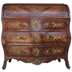 Commode Scriban du 18ème siècle avec cylindre d'époque Louis XV en marqueterie