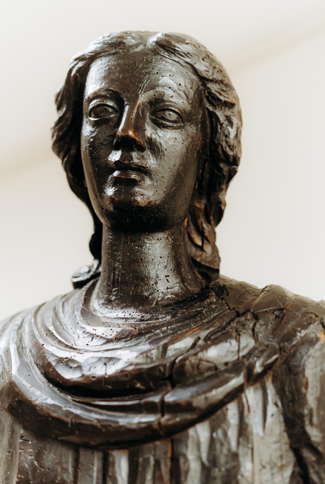 Intagliato a mano Scultura del XVIII secolo in vendita