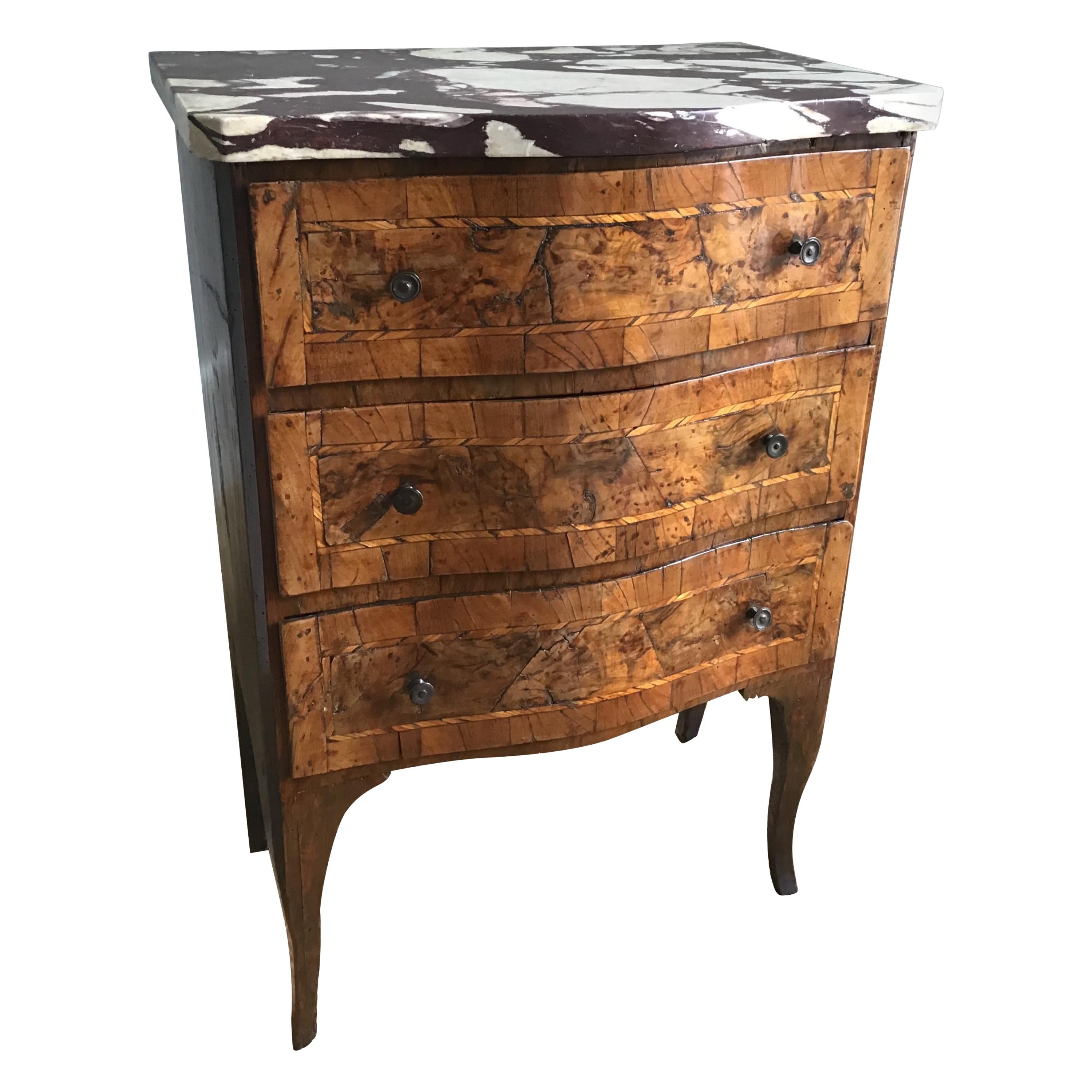 18th Century Serpentine Burr Olive Wood Maltese Petite Commode For Sale