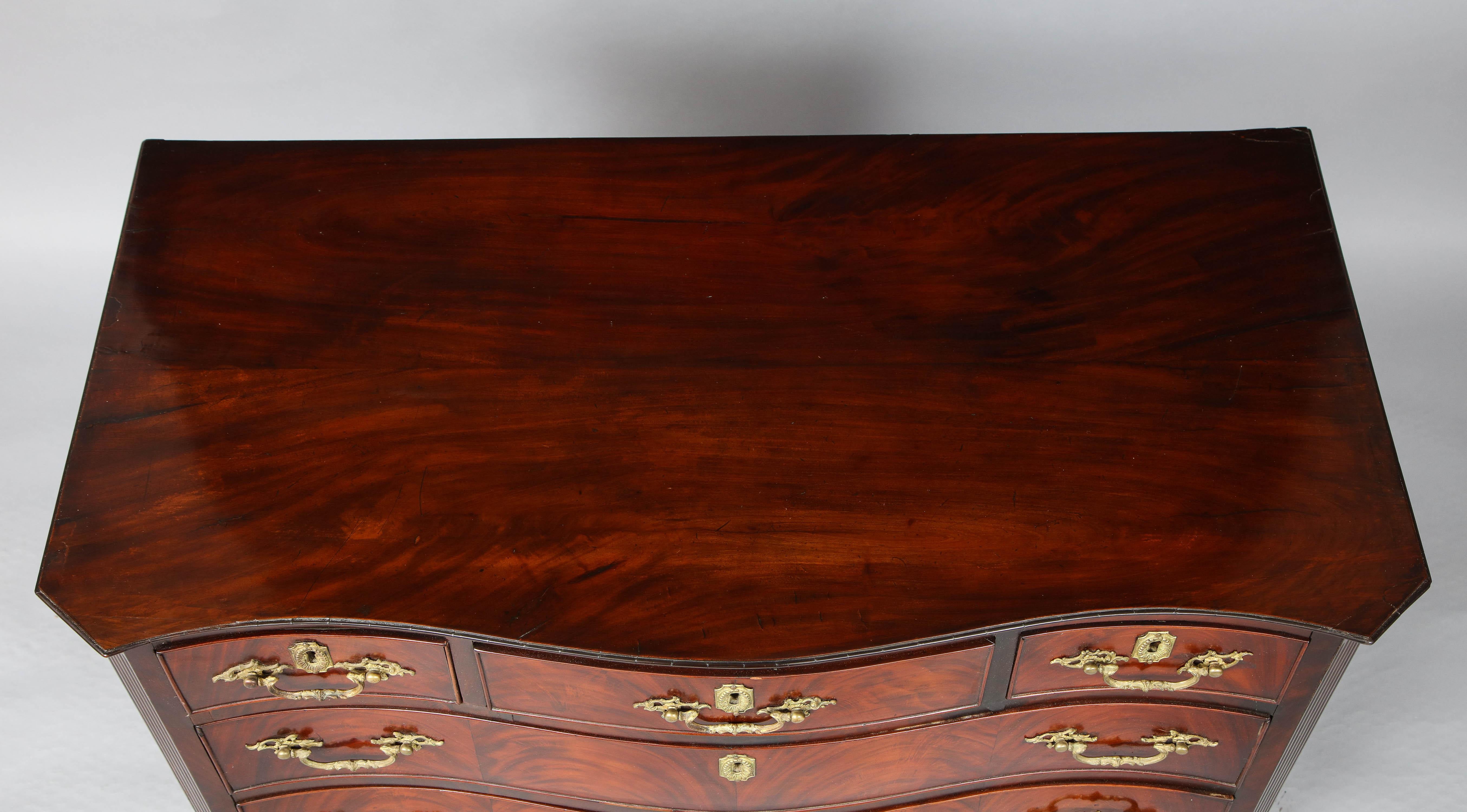 English 18th Century Serpentine Chest For Sale