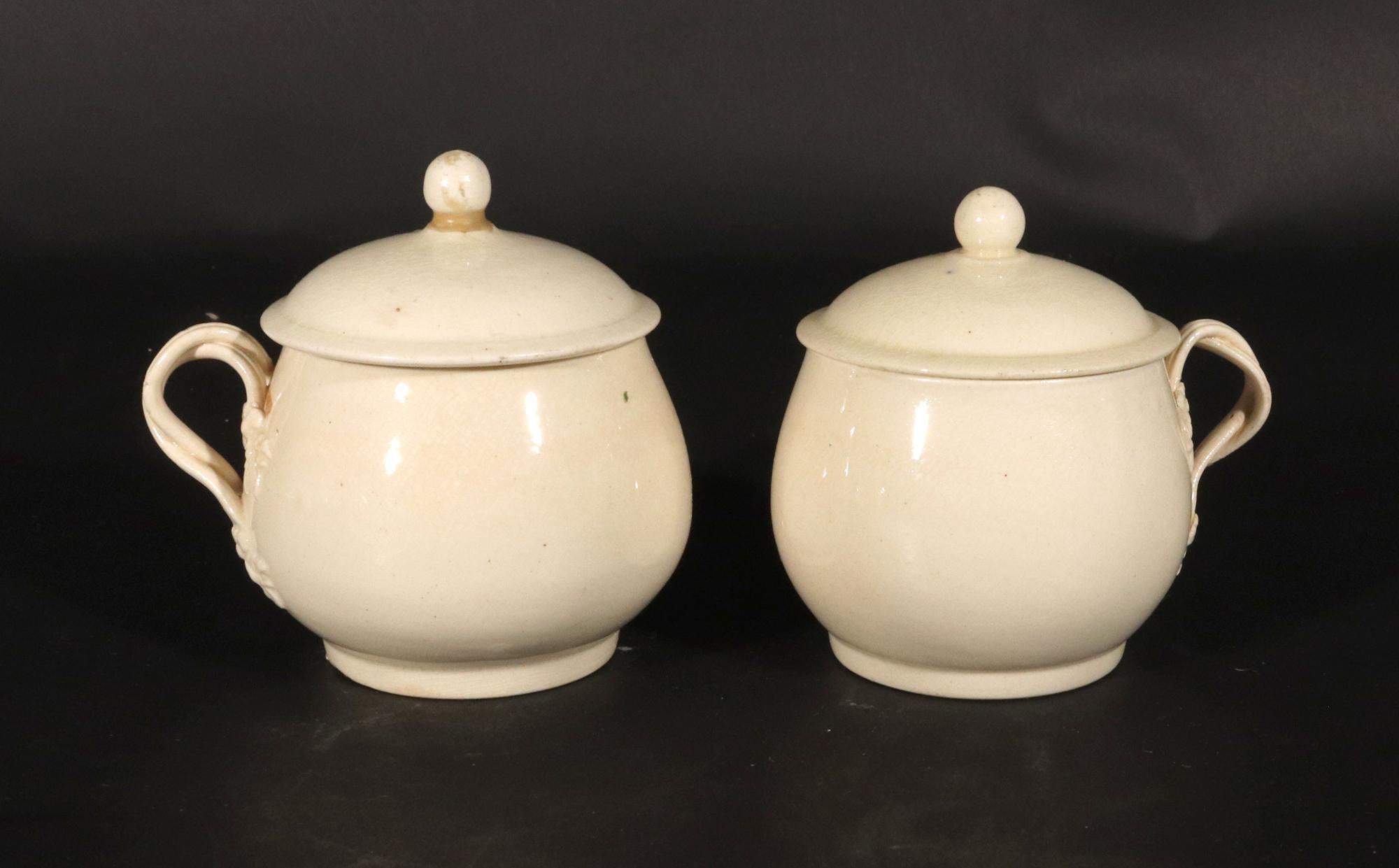 Juego de pote de crema y soporte ingleses del siglo XVIII en venta 1