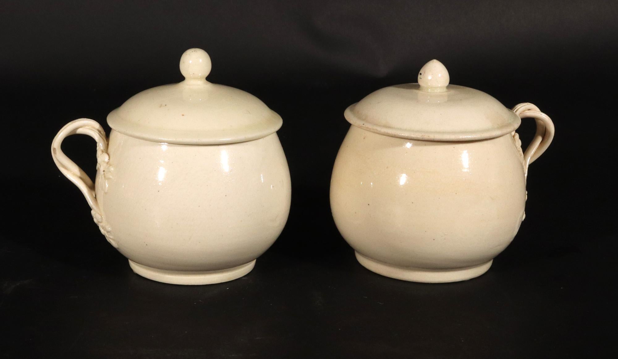 Juego de pote de crema y soporte ingleses del siglo XVIII en venta 3