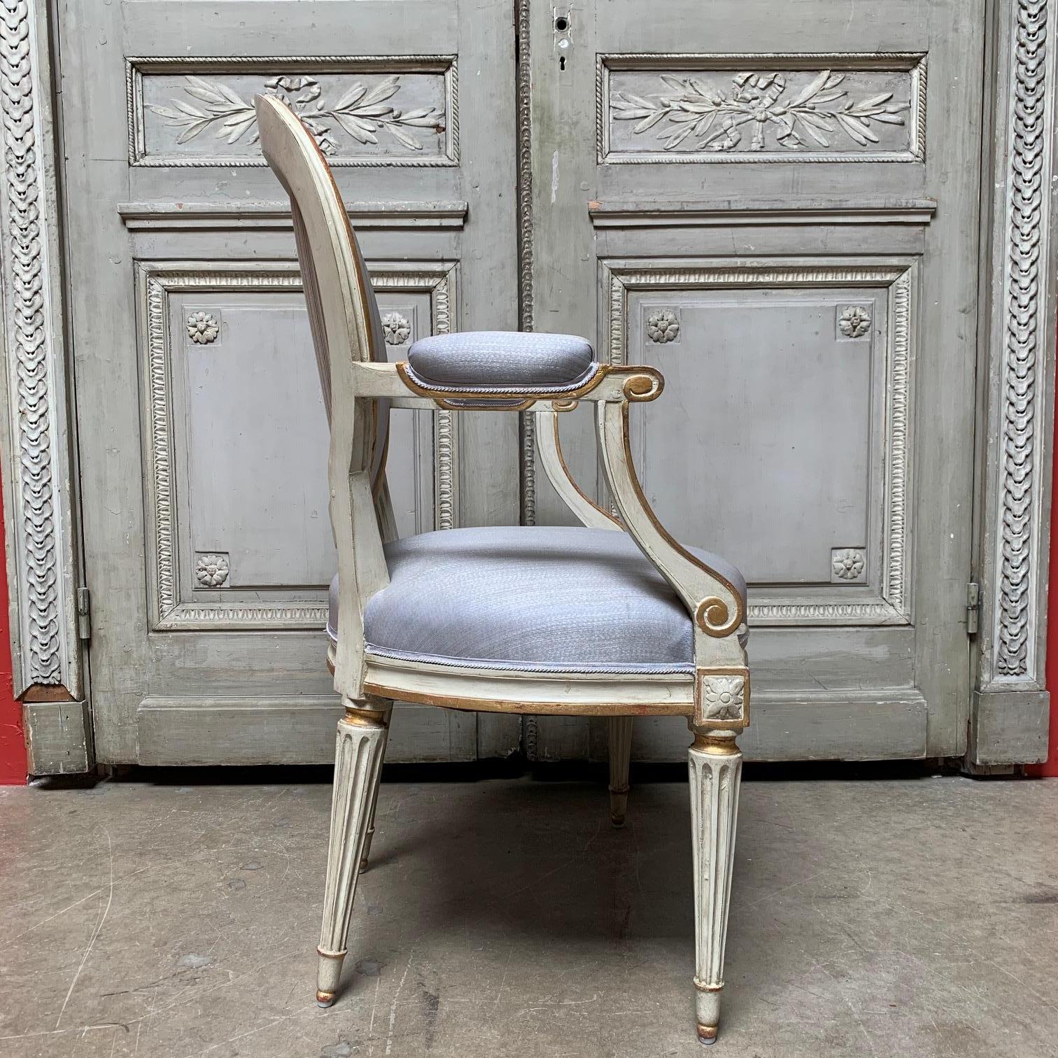 Wood 18th Century Set of Six Louis XVI Armchairs with a Gray and Gold Leaf Finish