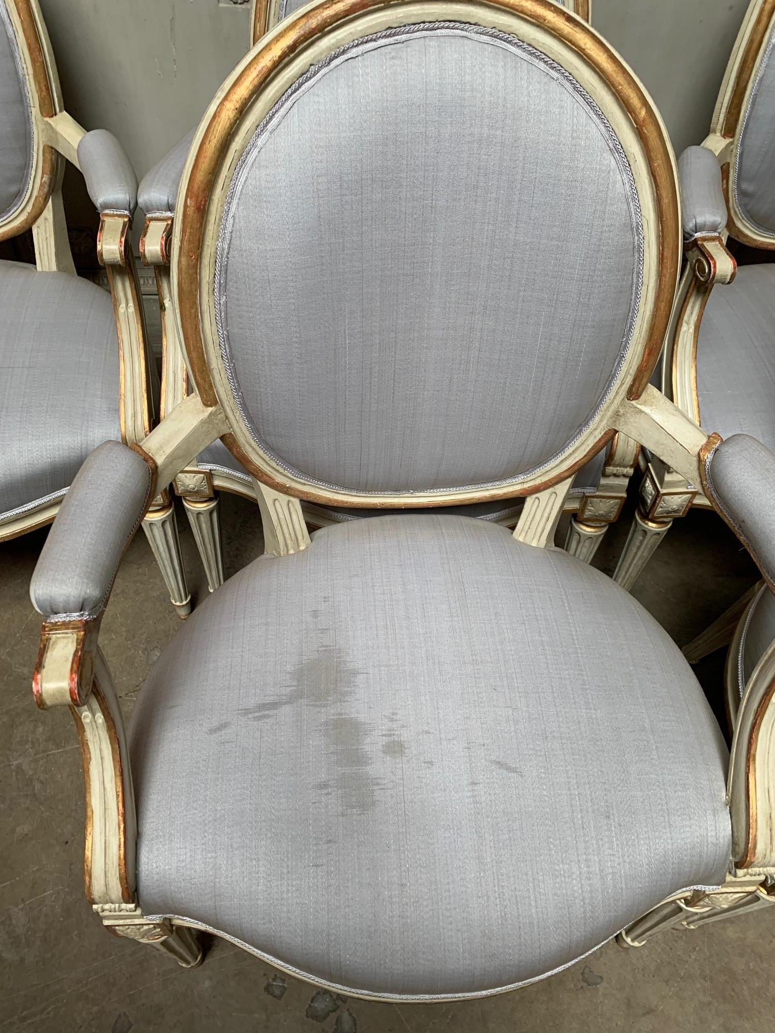 18th Century Set of Six Louis XVI Armchairs with a Gray and Gold Leaf Finish 2