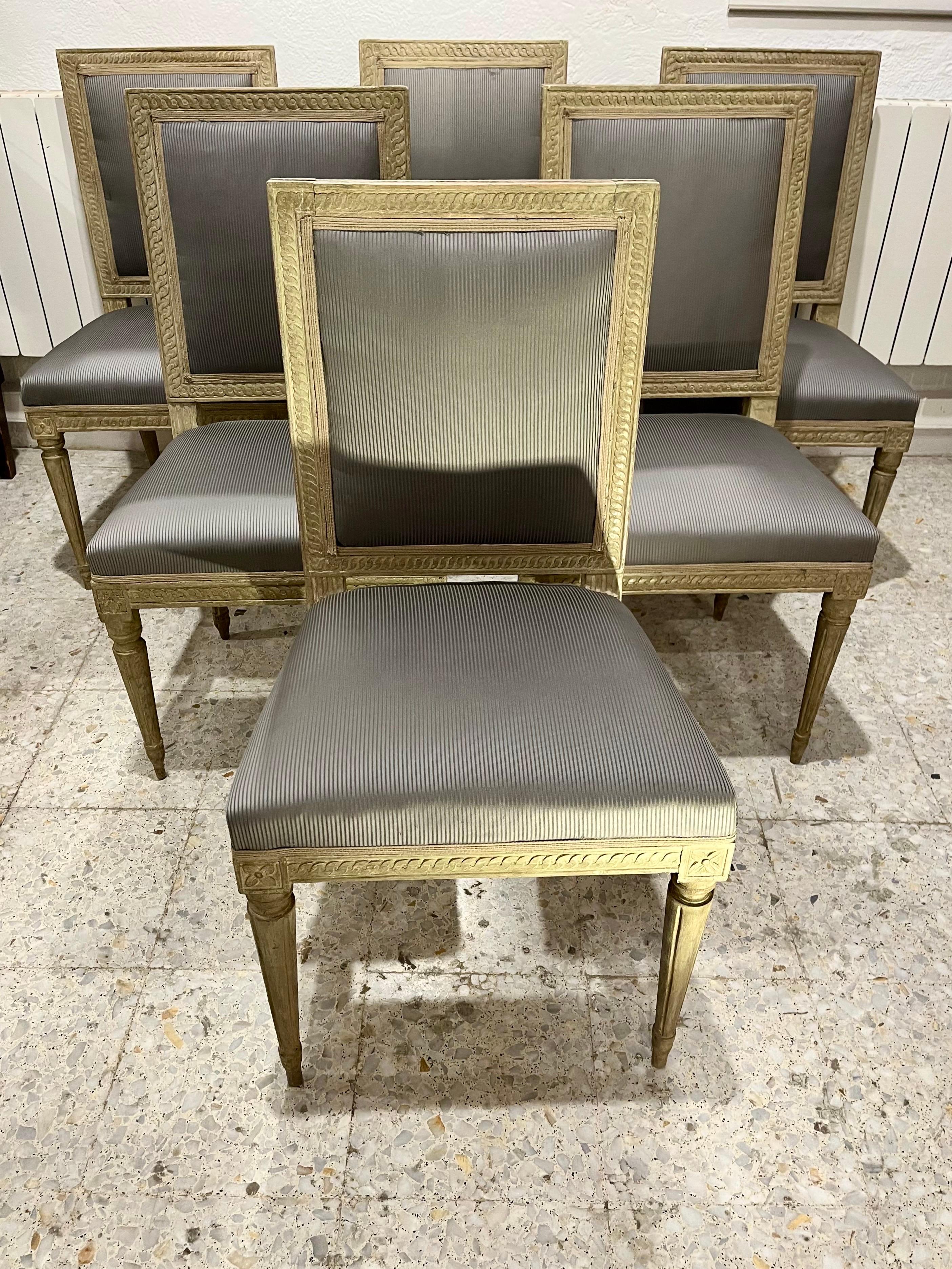 Siglo XVIII Conjunto de seis sillas suecas Periodo Gustaviano en venta 9