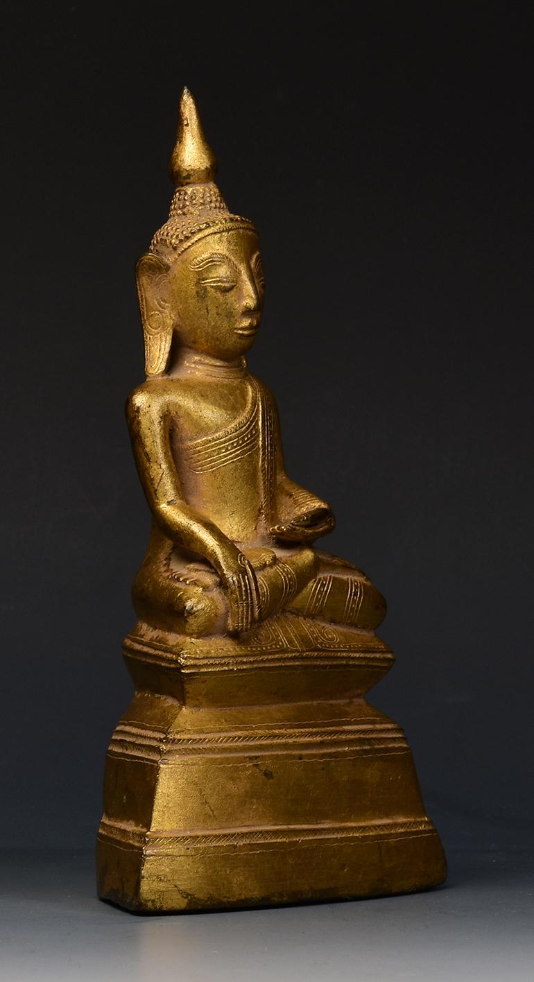 18th Century, Shan, Antique Burmese Bronze Seated Buddha with Gilded Gold 7
